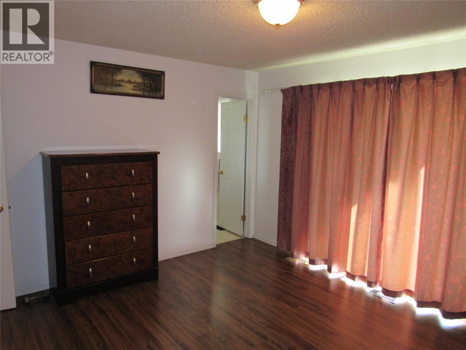 519 10th Avenue, Castlegar