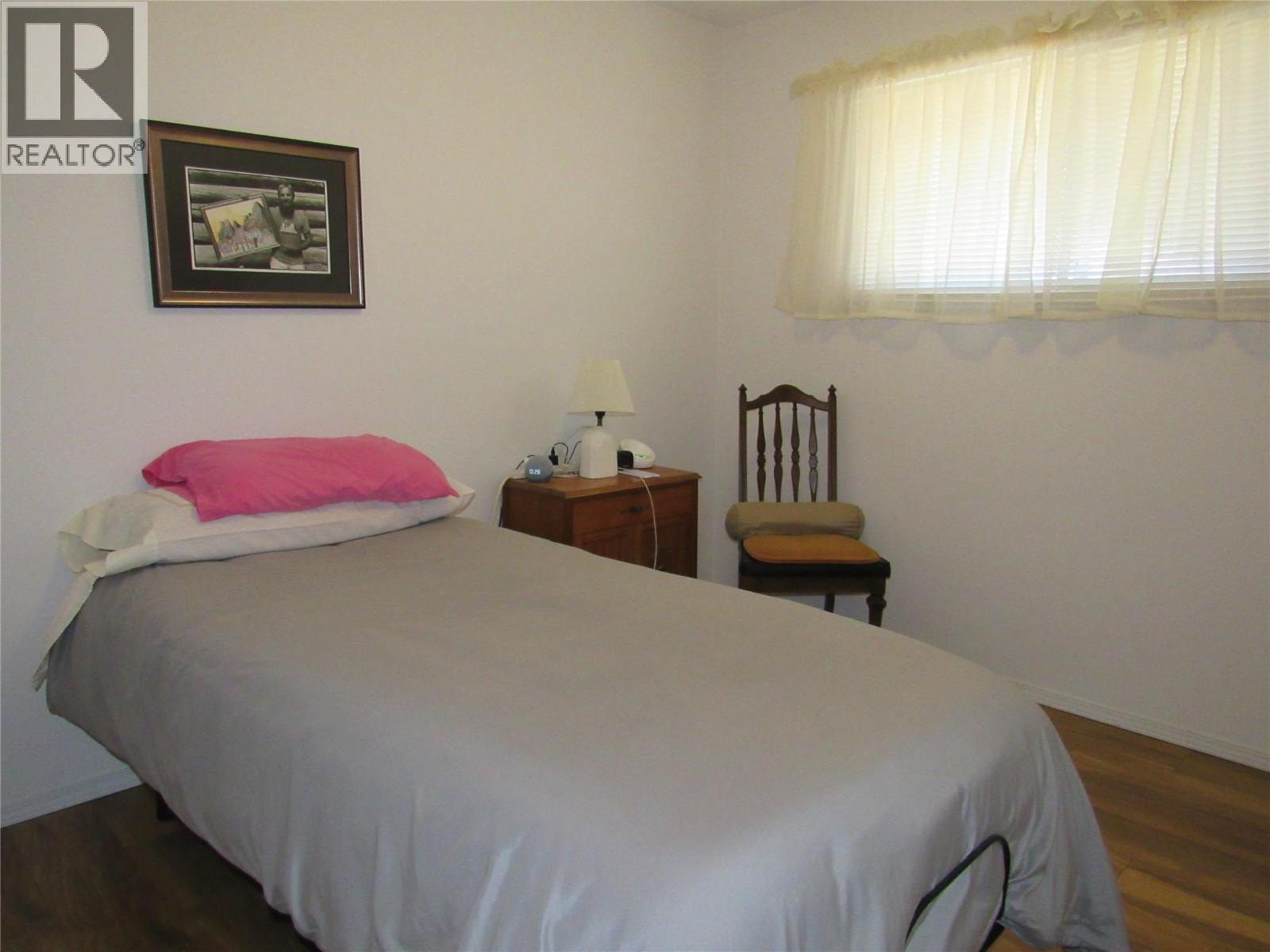 519 10th Avenue, Castlegar