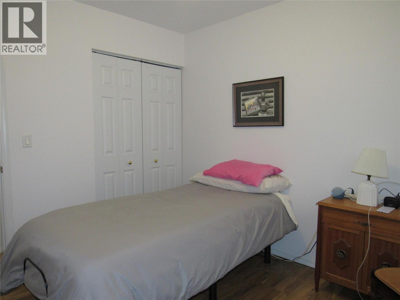 519 10th Avenue, Castlegar