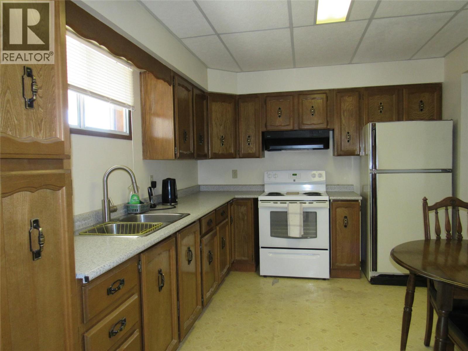 519 10th Avenue, Castlegar