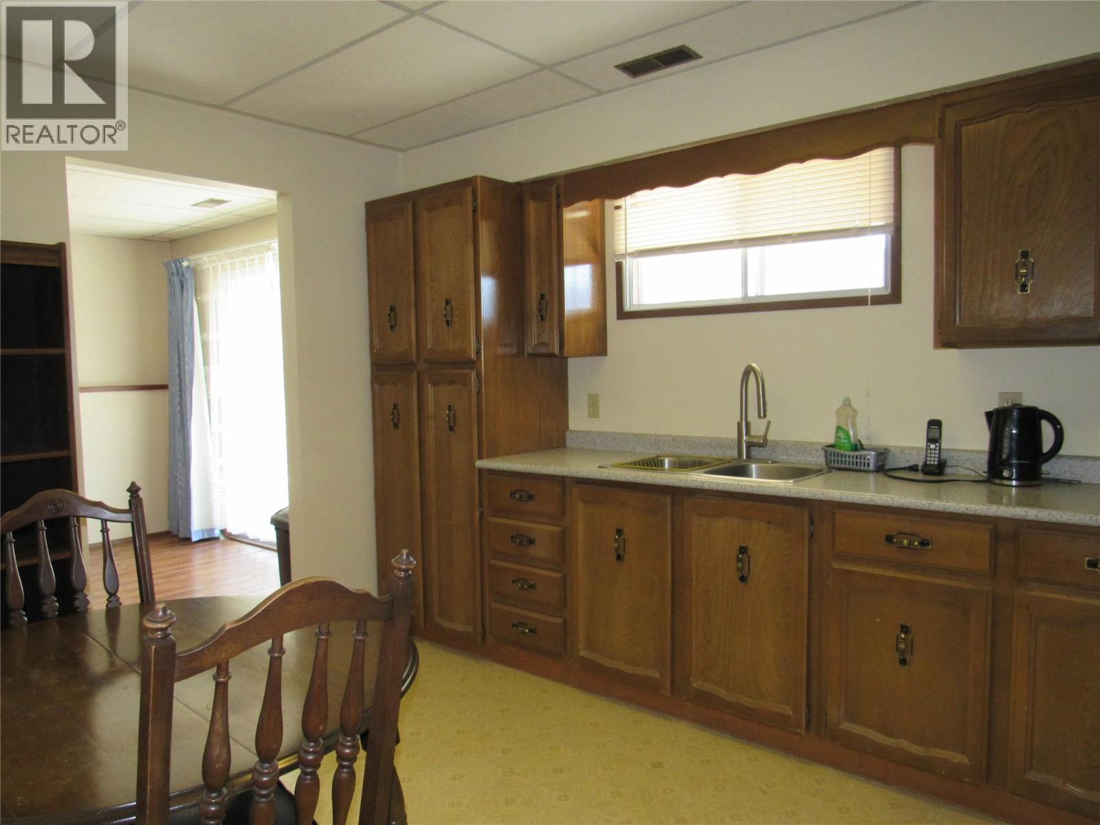 519 10th Avenue, Castlegar