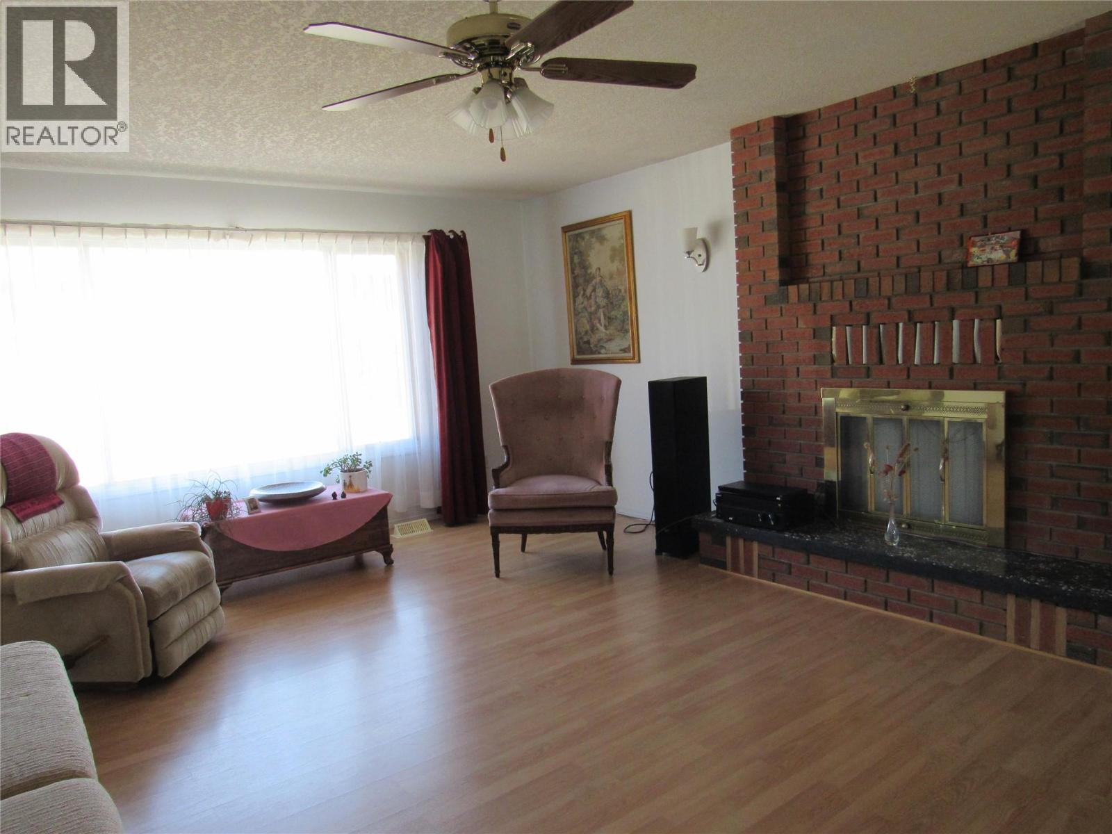 519 10th Avenue, Castlegar