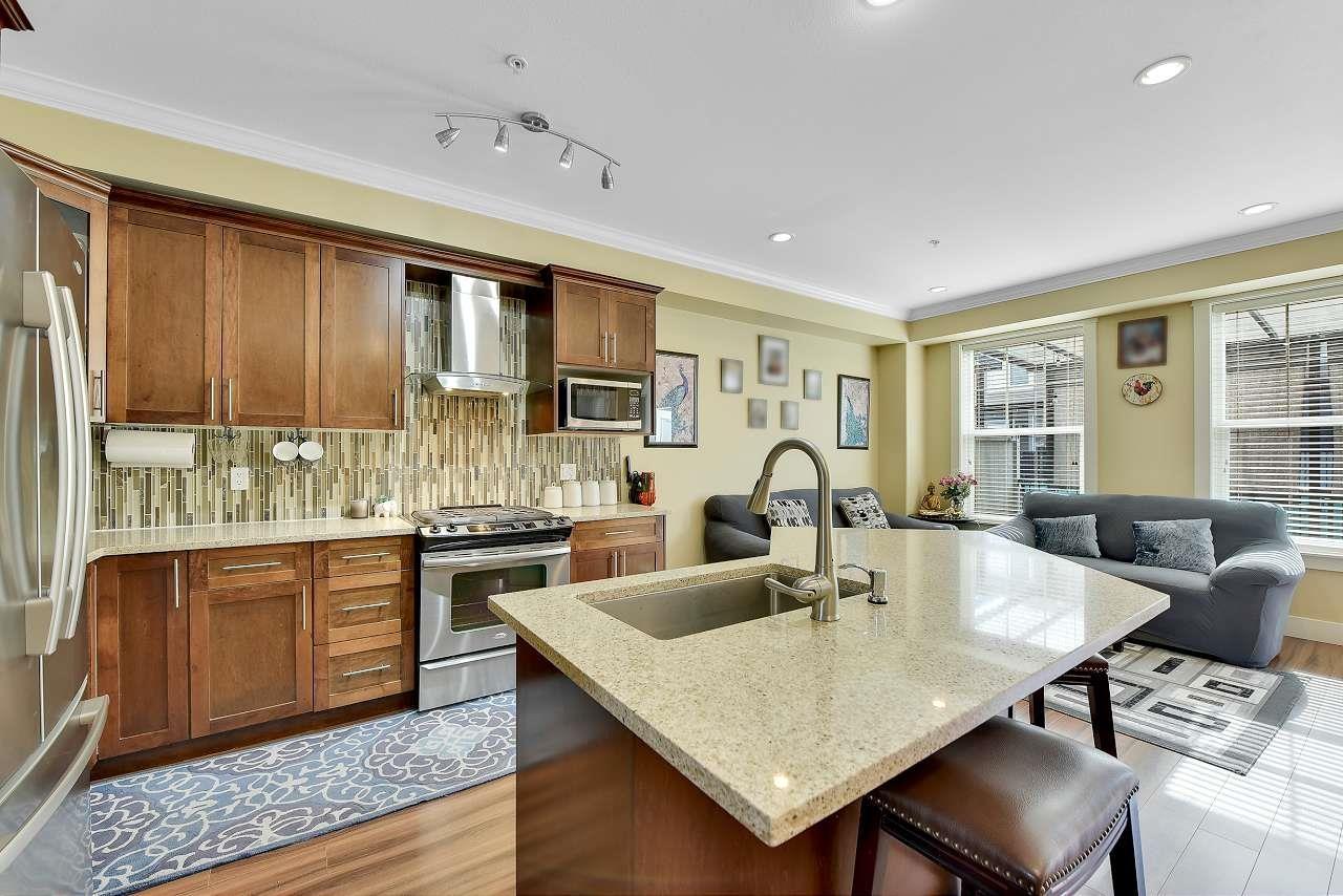 21136 80A AVENUE, Langley