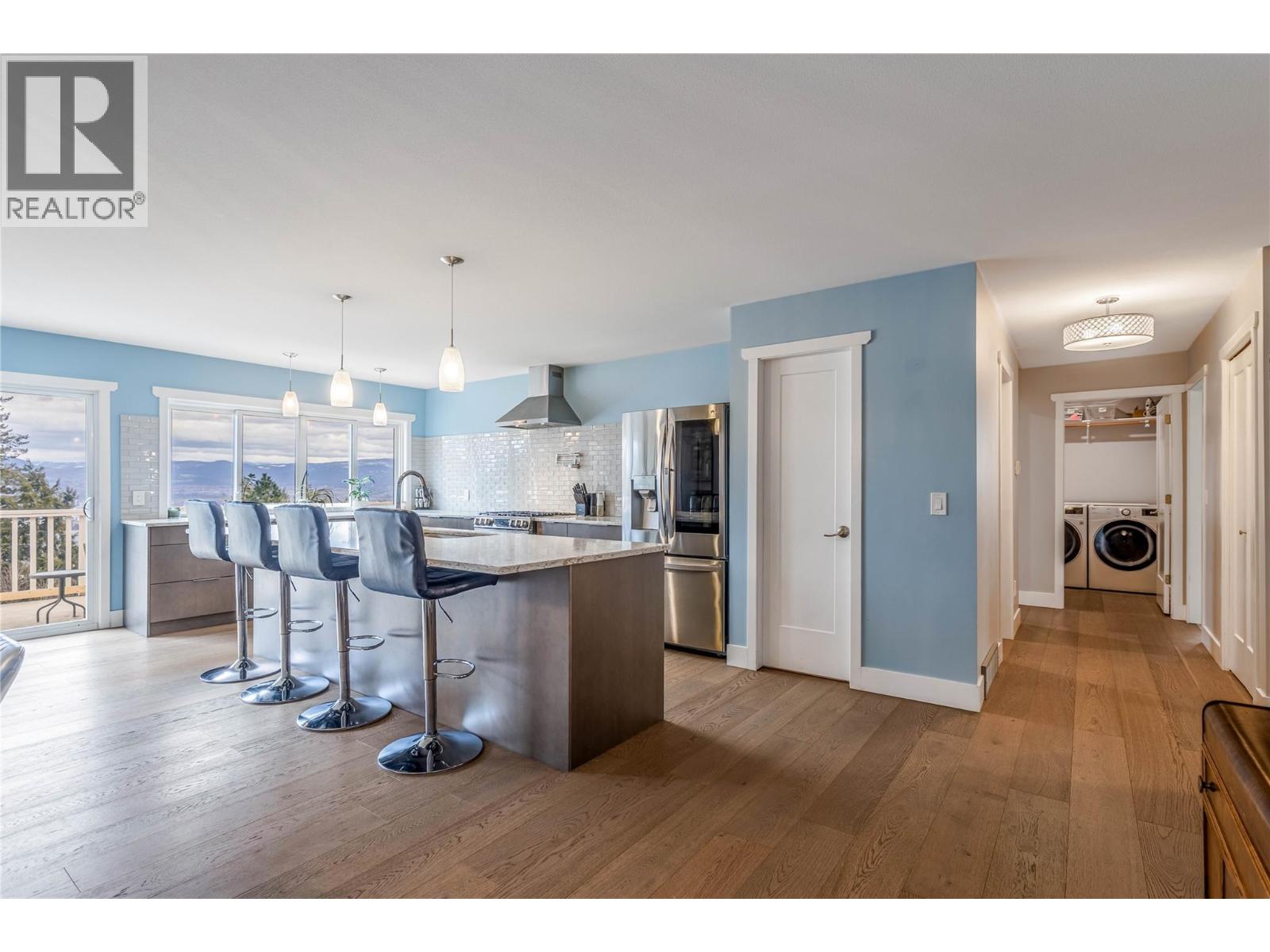 1572 Parkinson Road, West Kelowna
