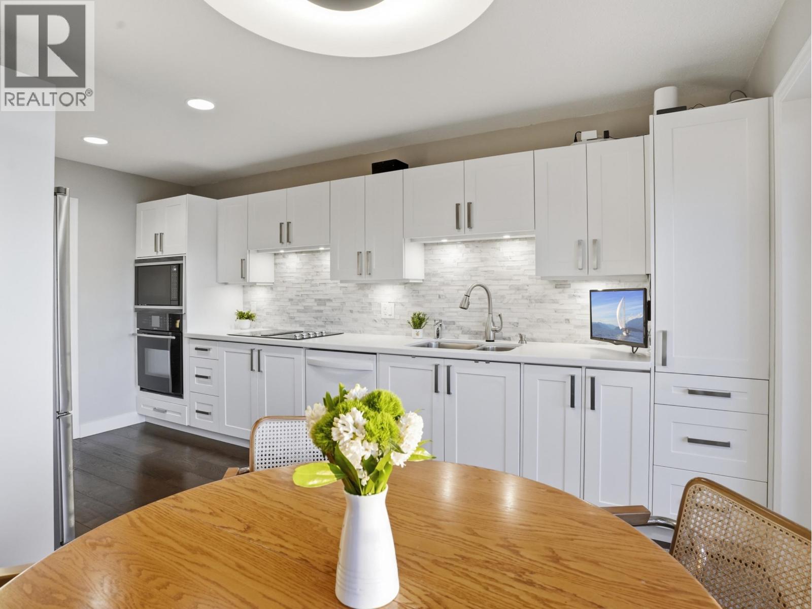 5307 ASPEN DRIVE, West Vancouver