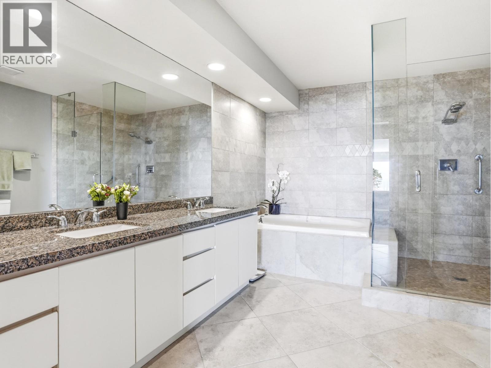 5307 ASPEN DRIVE, West Vancouver