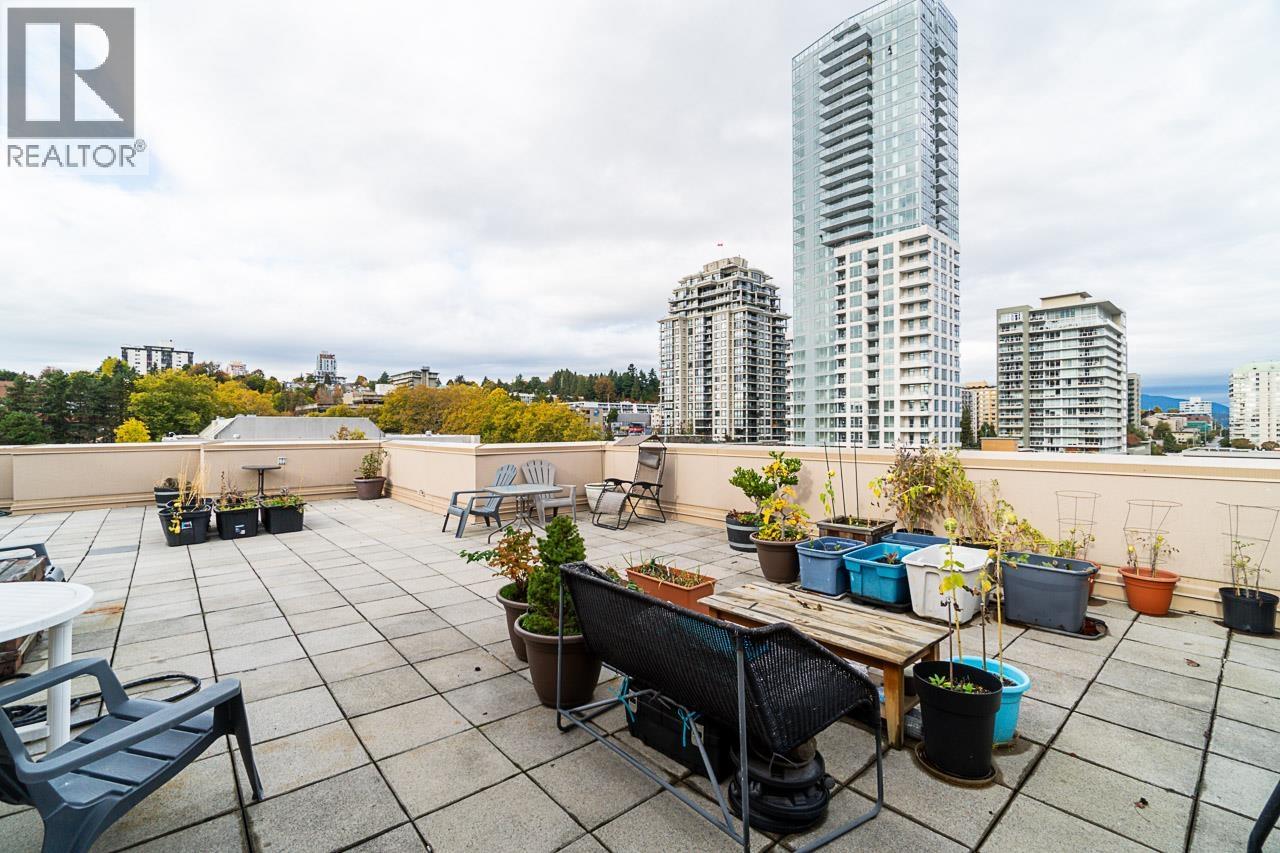 706 680 CLARKSON STREET