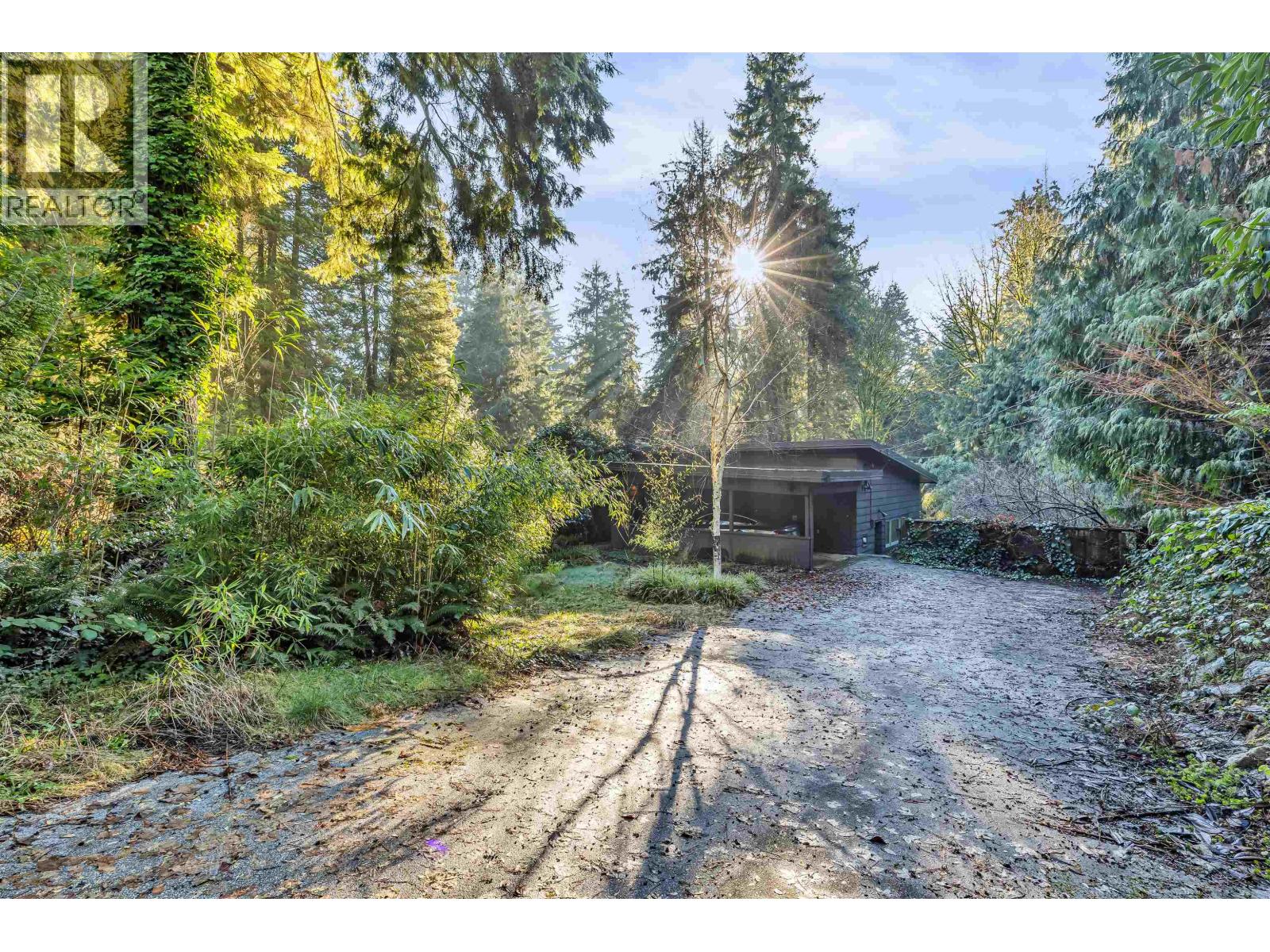 430 MACBETH CRESCENT, West Vancouver