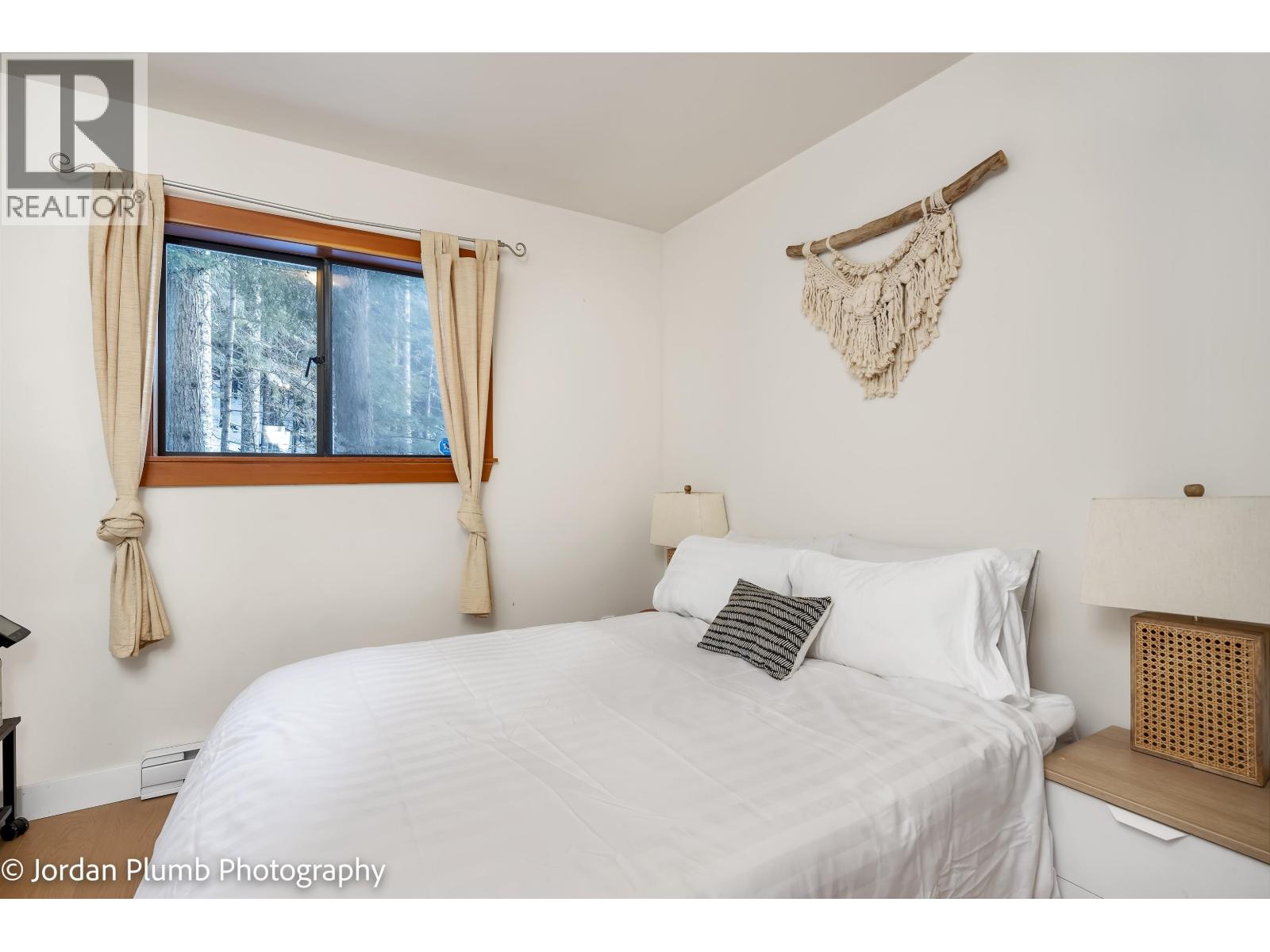 2286 BRANDYWINE WAY, Whistler