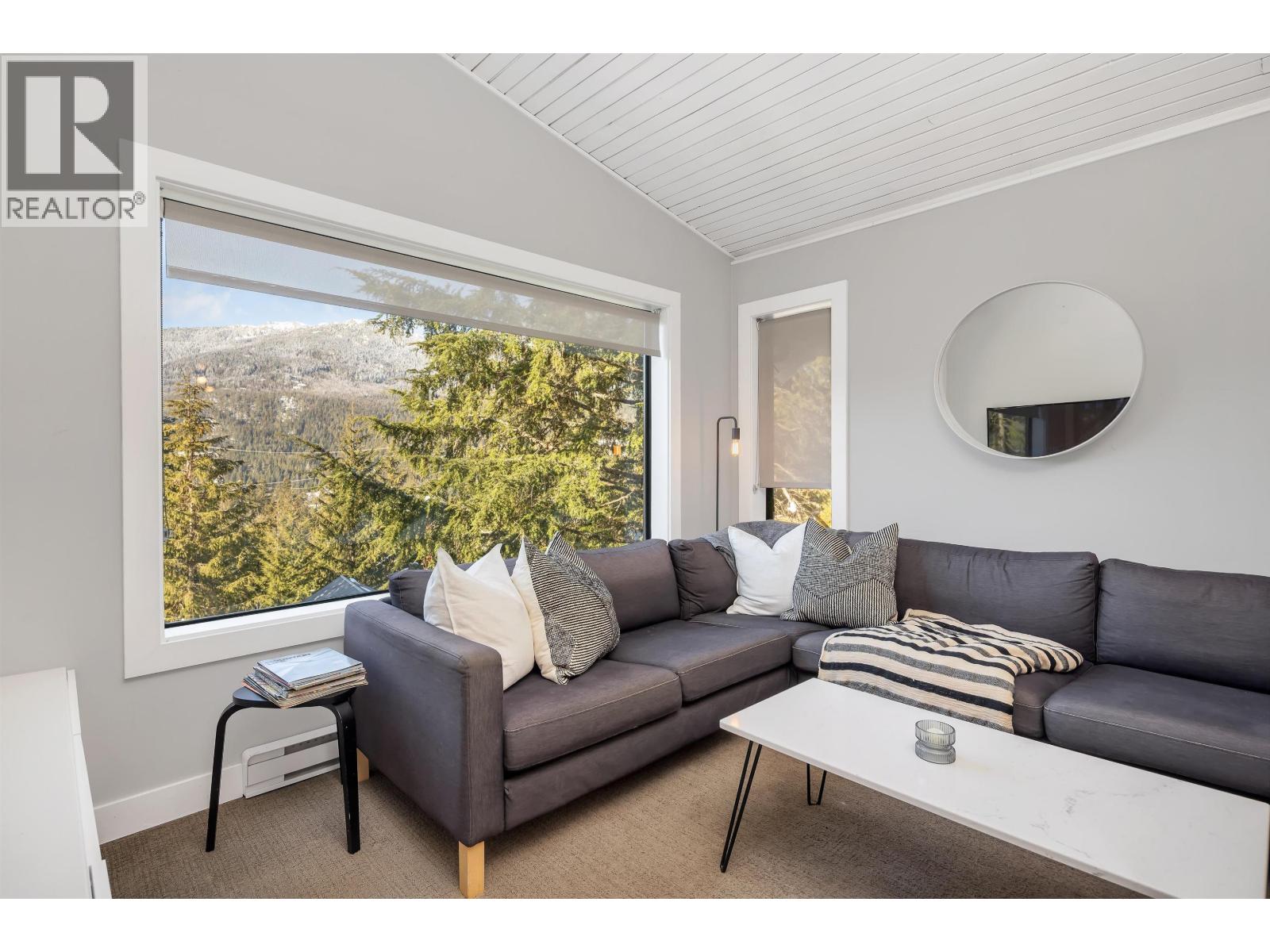 2286 BRANDYWINE WAY, Whistler