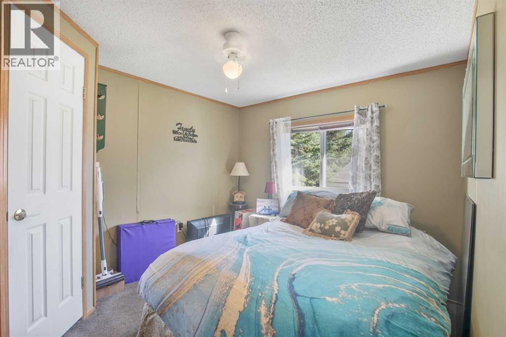 41513 Highway 771, Rural Lacombe County