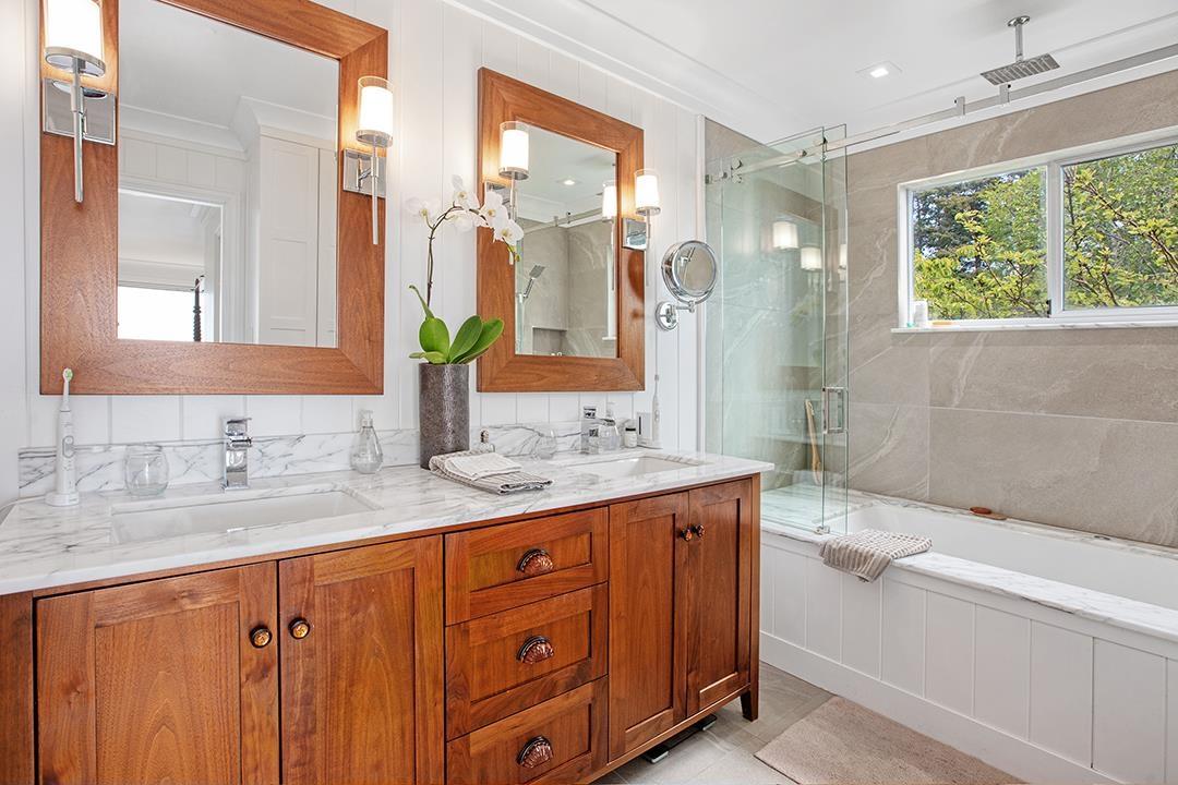 14553 SUNSET DRIVE, White Rock