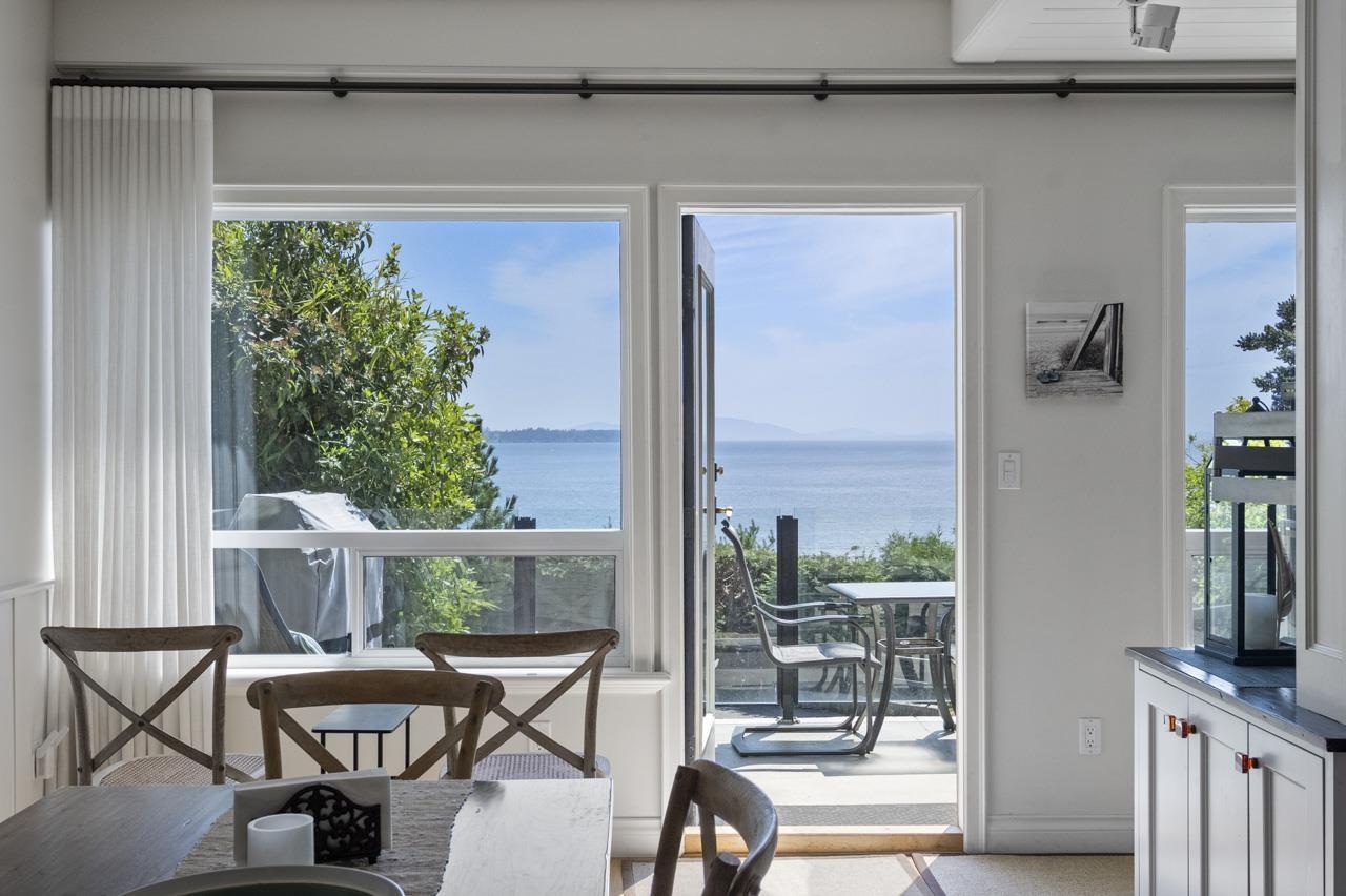 14553 SUNSET DRIVE, White Rock