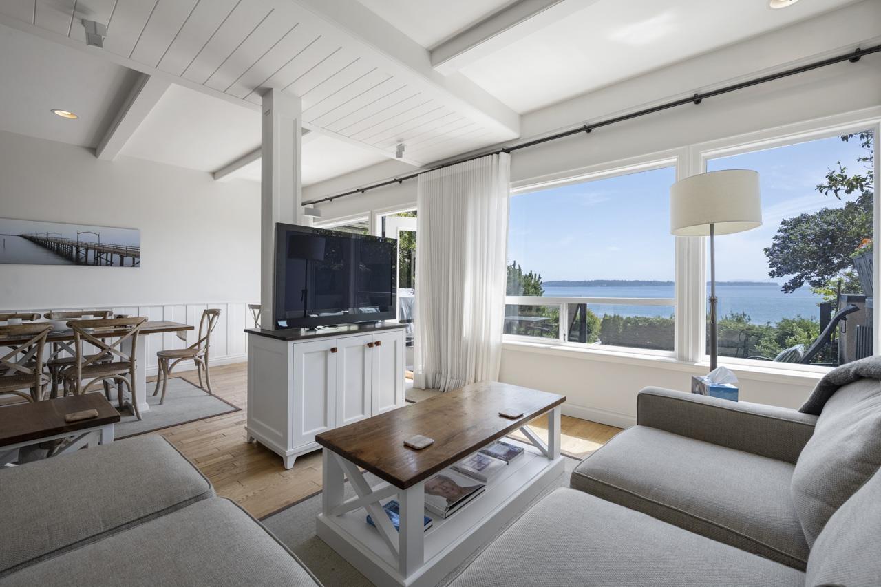 14553 SUNSET DRIVE, White Rock