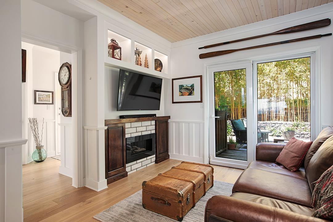 14553 SUNSET DRIVE, White Rock