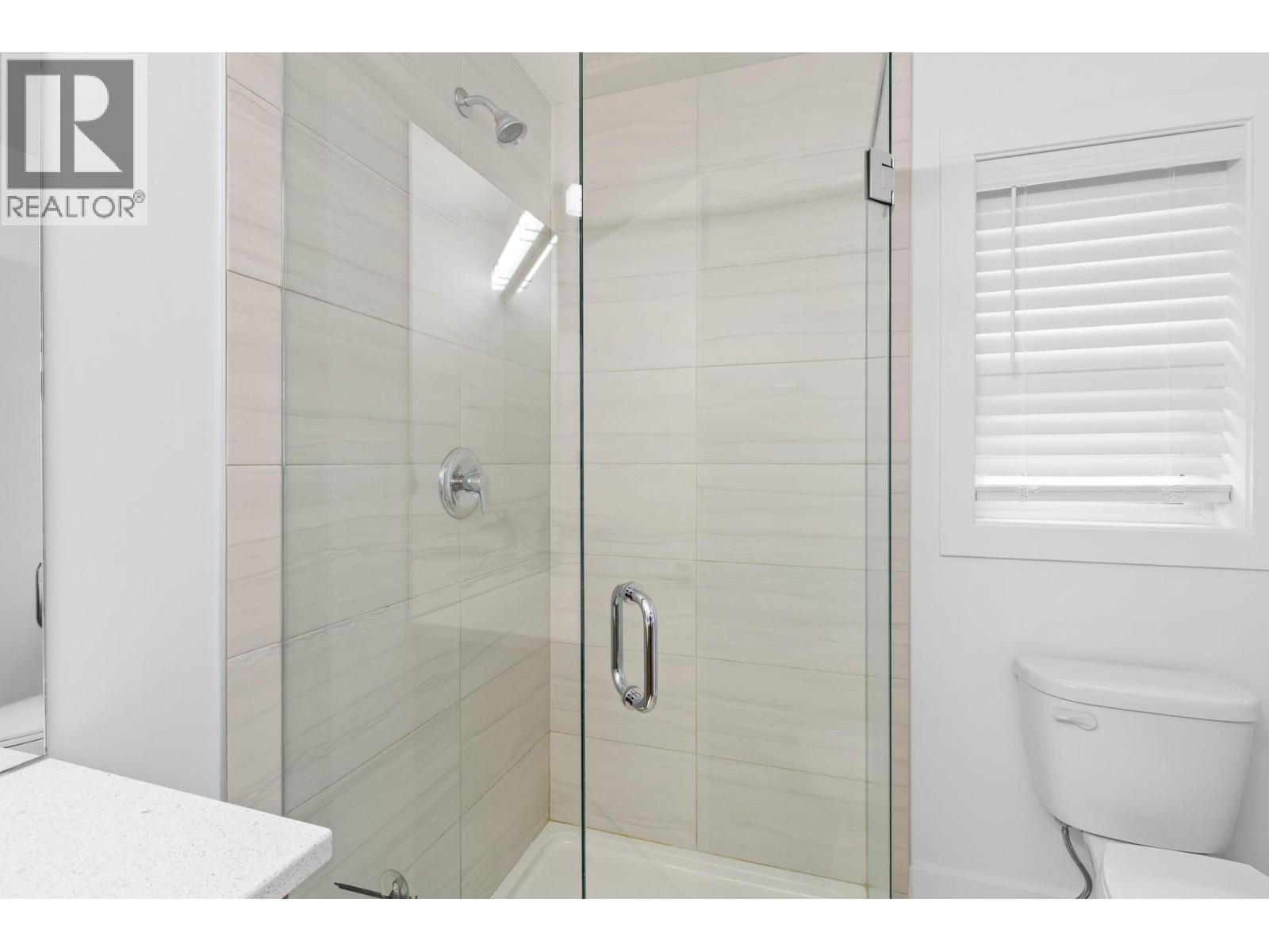 727 Cadder Avenue, Kelowna