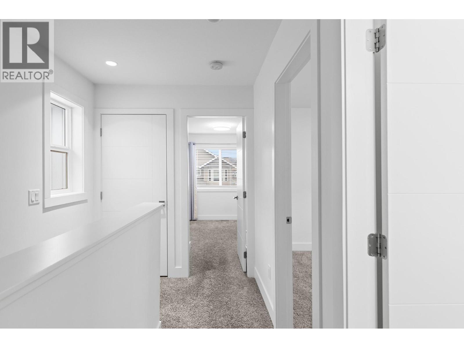 727 Cadder Avenue, Kelowna