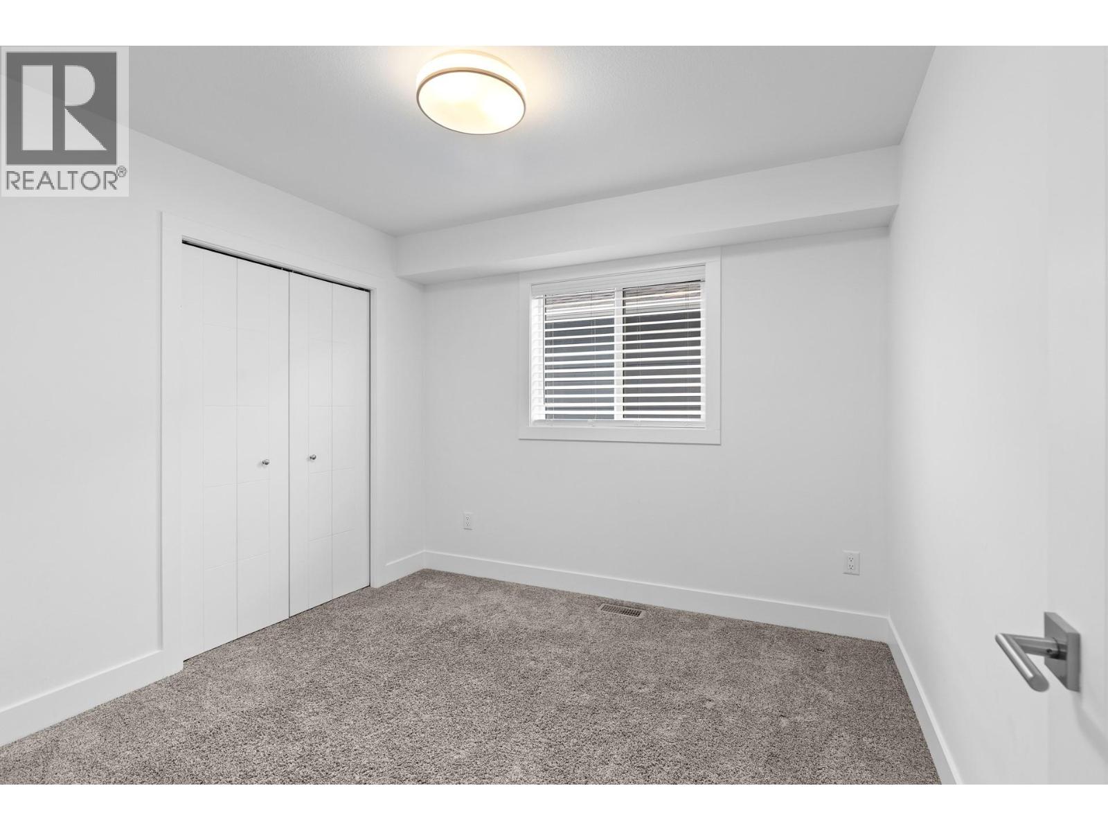 727 Cadder Avenue, Kelowna