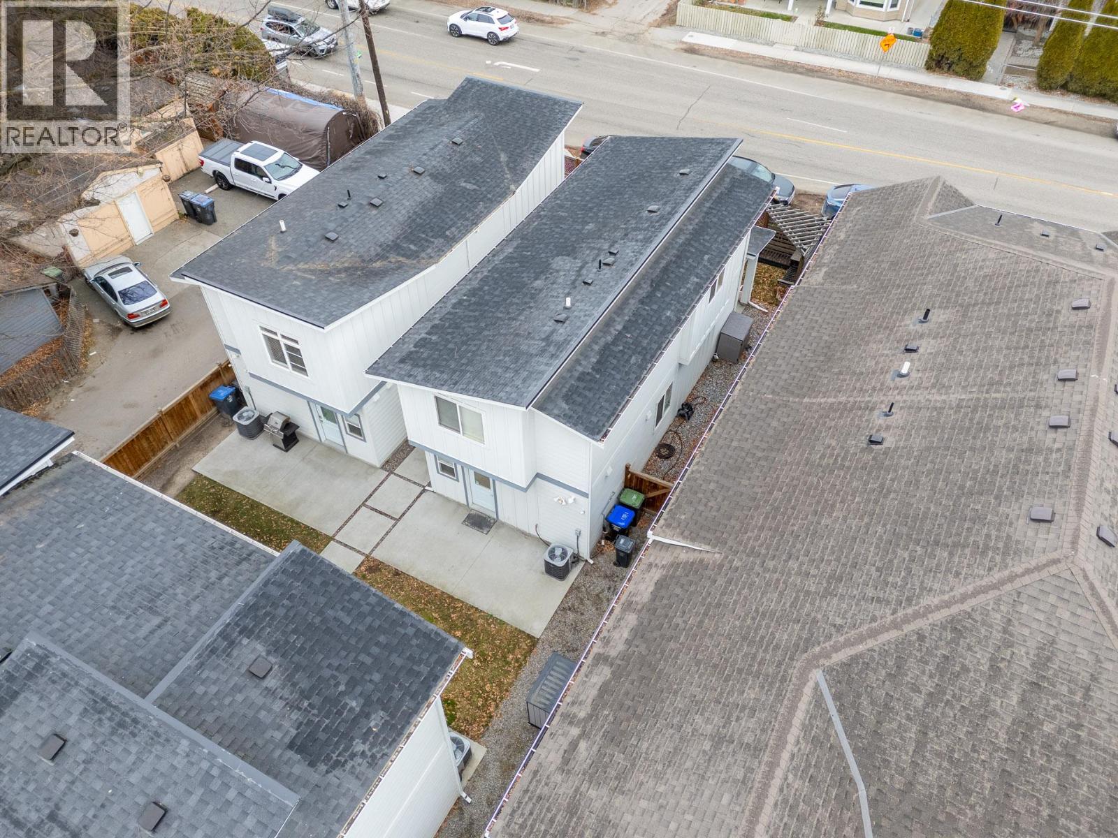 727 Cadder Avenue, Kelowna