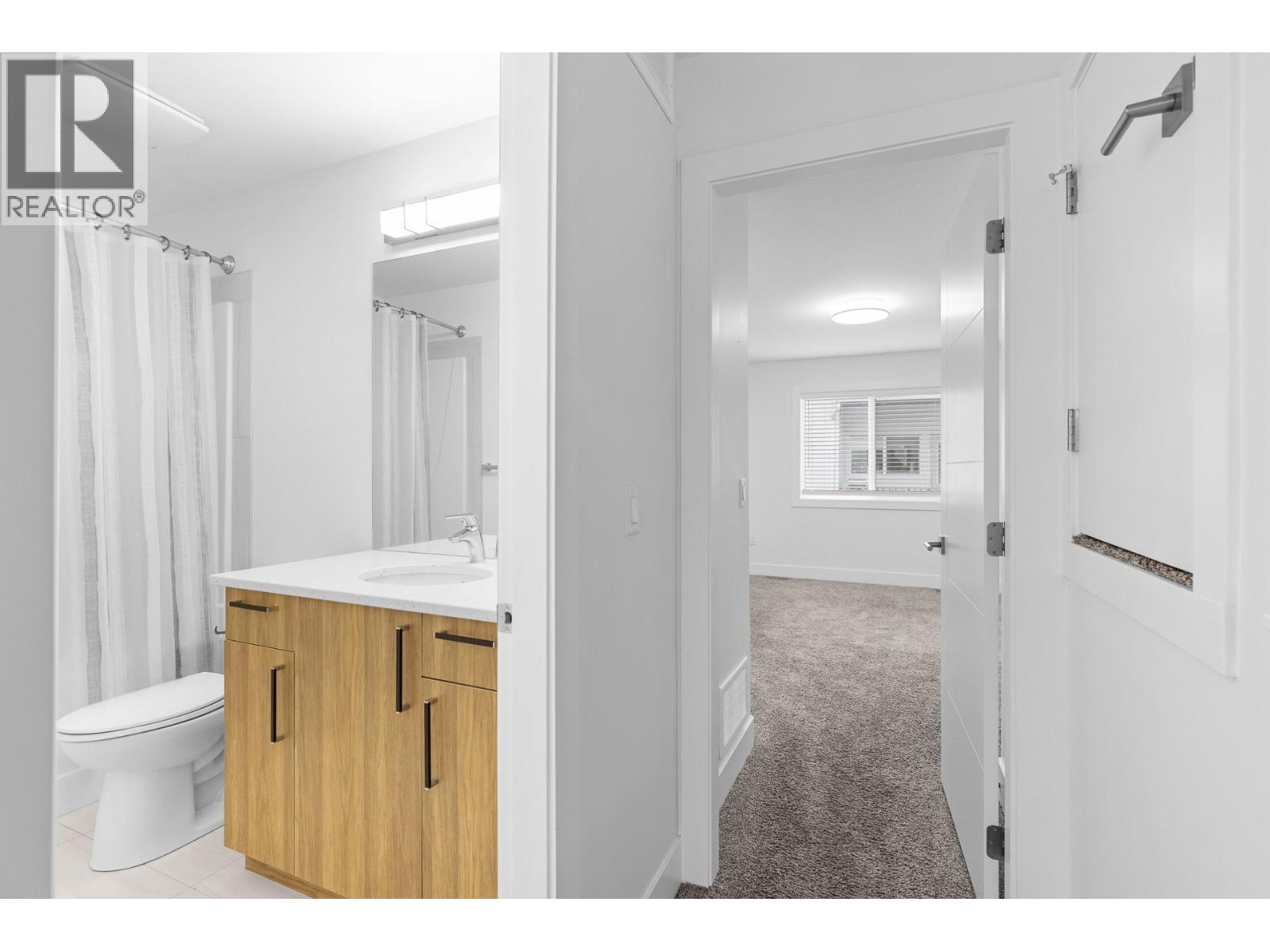 727 Cadder Avenue, Kelowna