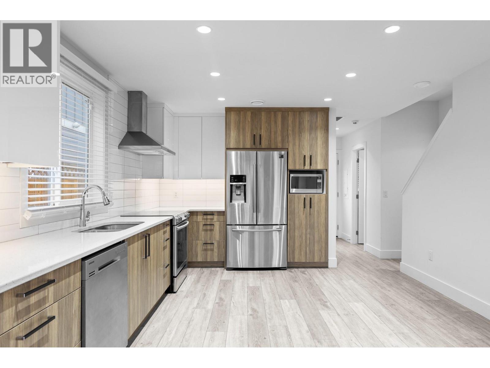 727 Cadder Avenue, Kelowna