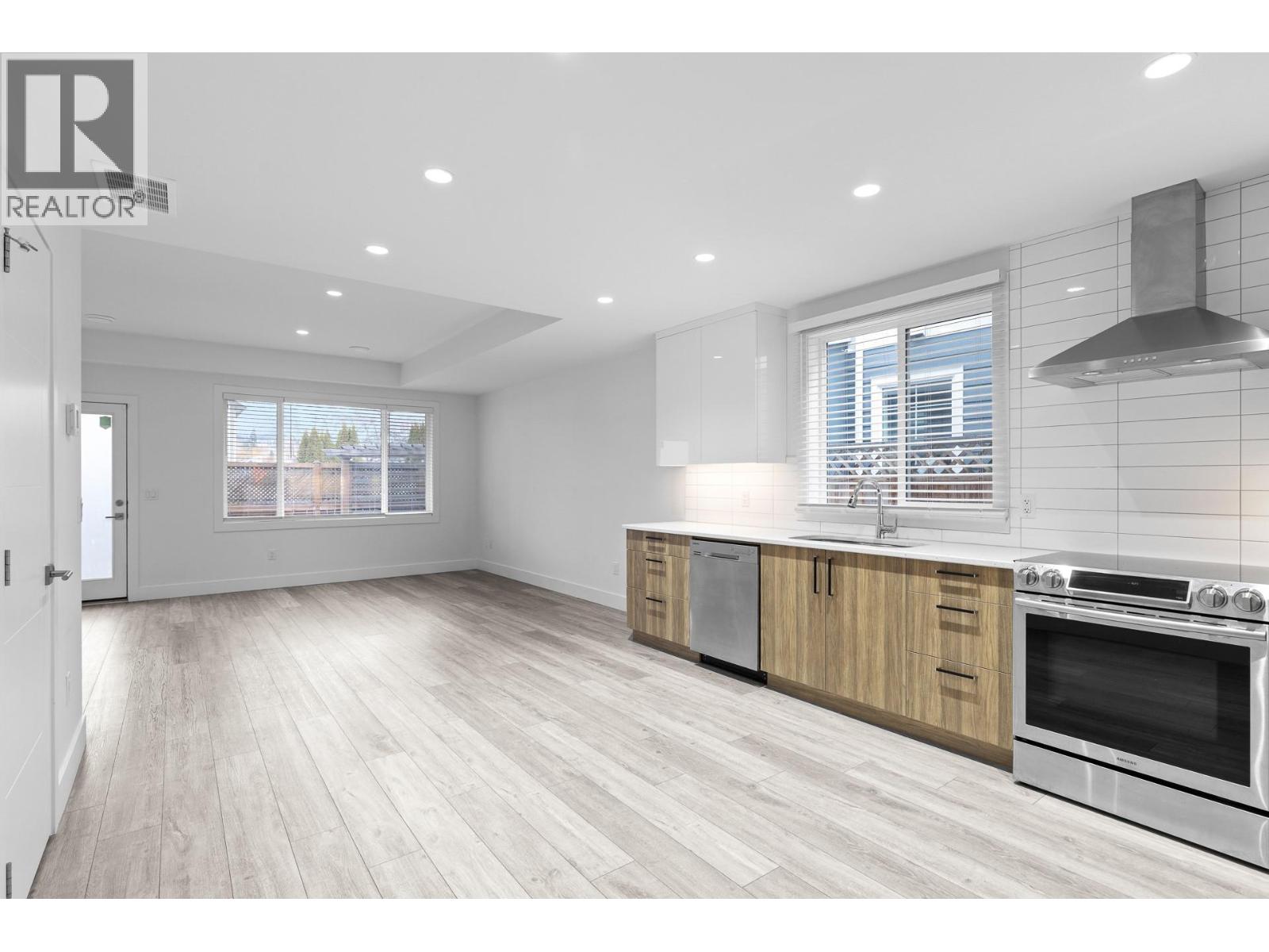 727 Cadder Avenue, Kelowna