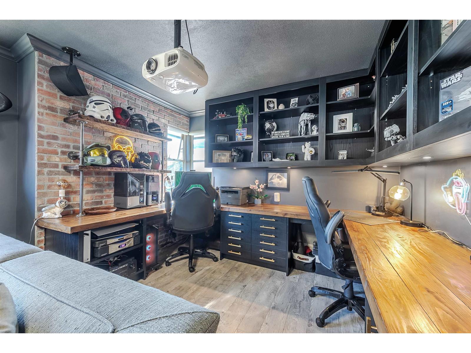 15967 19A AVENUE, Surrey