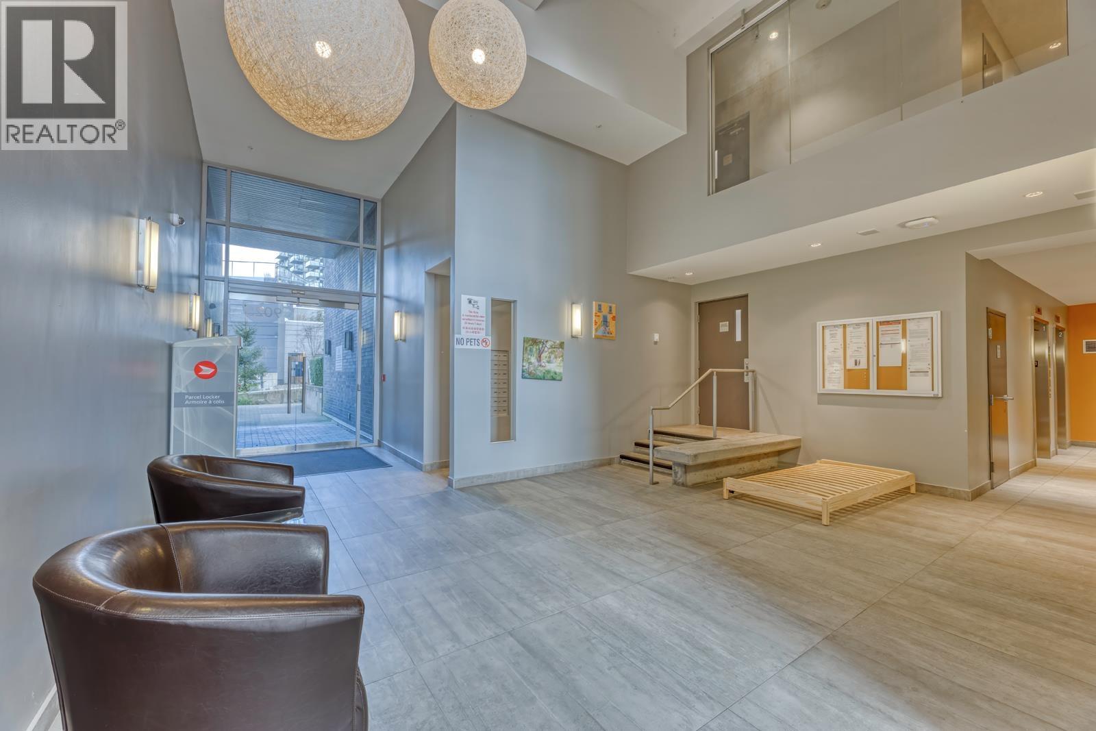 507 9025 HIGHLAND Court - photo 2