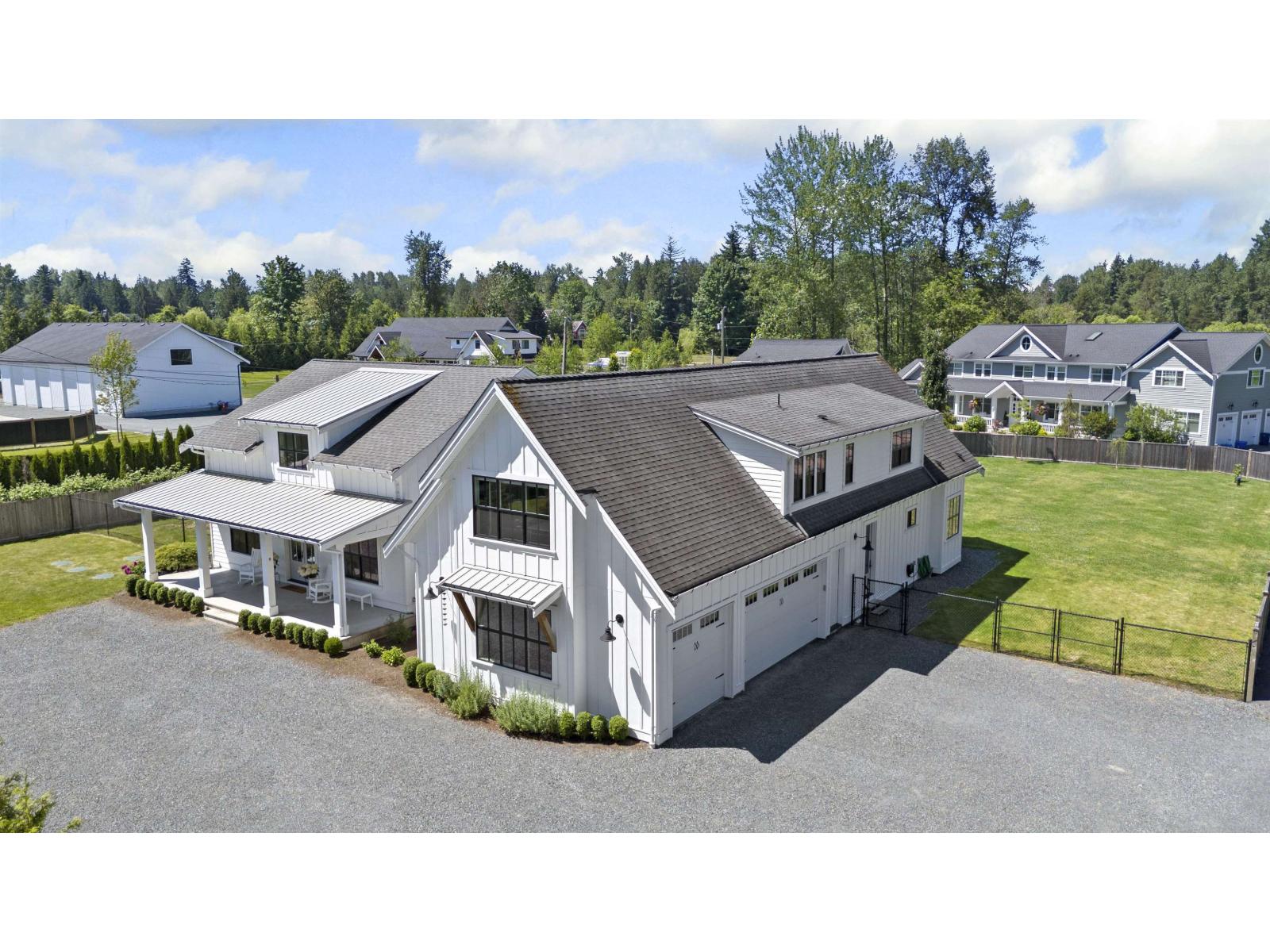 7019 264 STREET - Photo 3 of 40, Langley, British Columbia