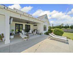 7019 264 Street, Langley, BC V4W1M6 Photo 32