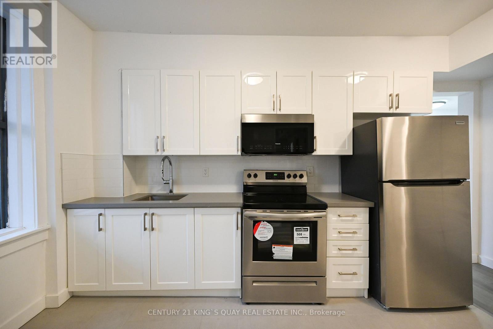 Listing photo of 2 - 1A LEONARD AVENUE