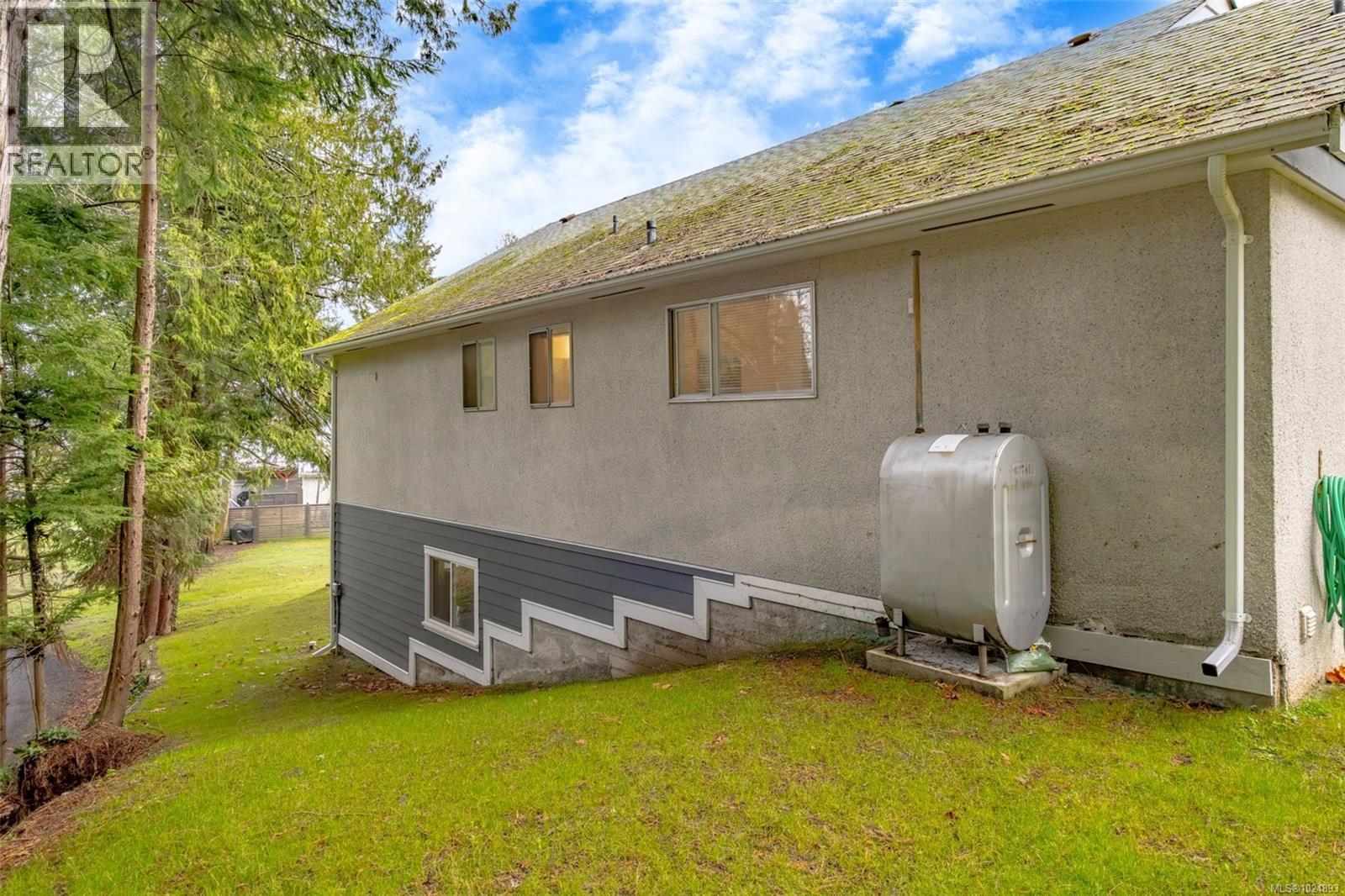 7900 Lantzville Rd, Lantzville