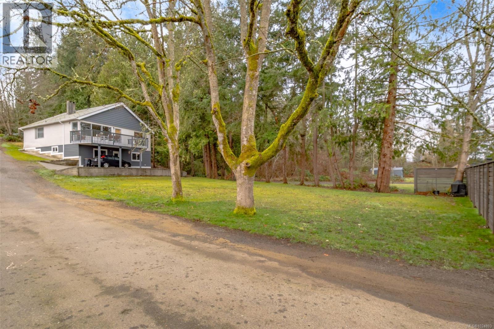 7900 Lantzville Rd, Lantzville