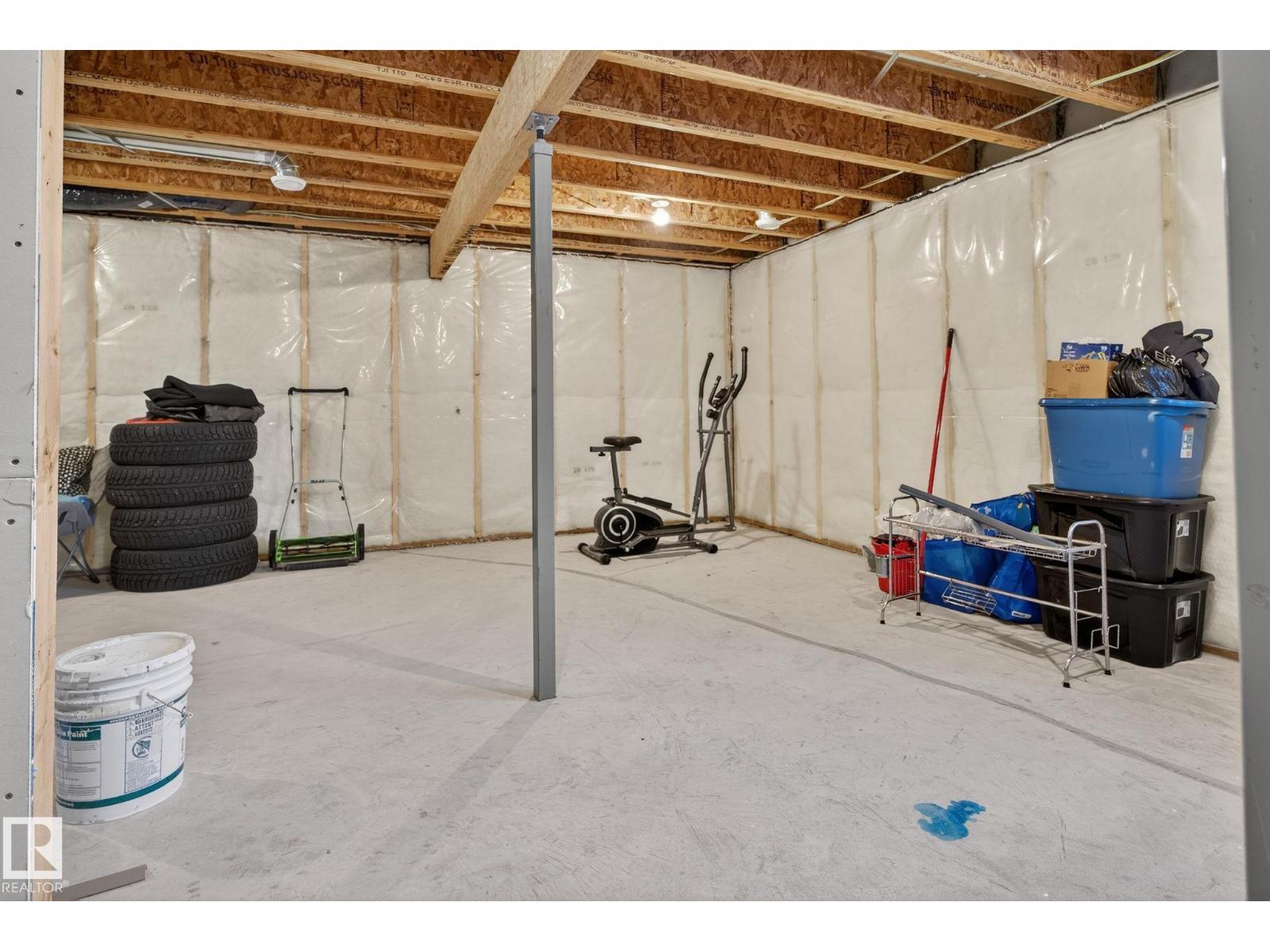 
          2171 51 Street SW
            <br/>
            <span>Edmonton</span>
            , 
            <span>AB</span>
             <span>T6X2W1</span>
         - Photo 35