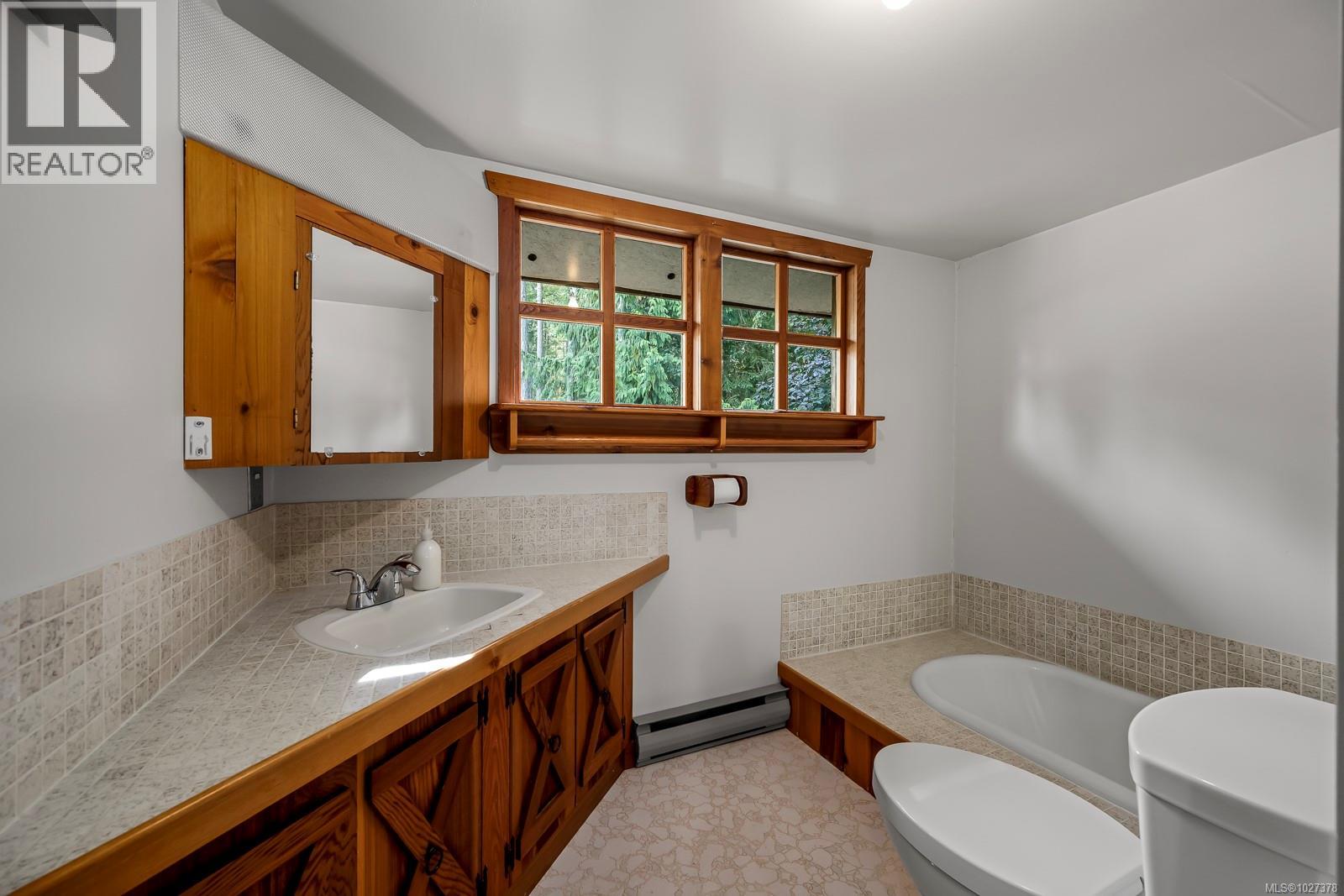 6300 Anderson Dr - 26