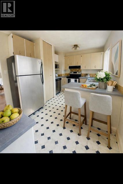 
          441 SWITZER Drive
            <br/>
            <span>Hinton</span>
            , 
            <span>AB</span>
             <span>T7V1Z7</span>
        