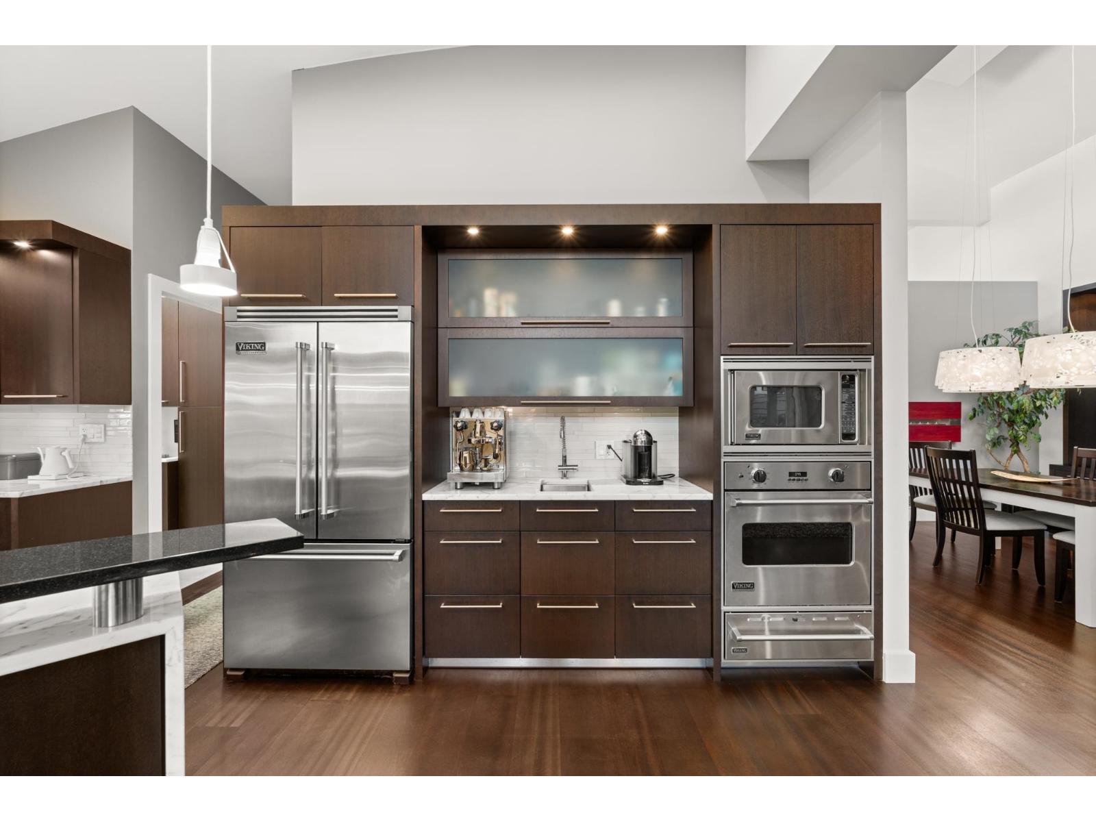 15461 18TH AVENUE, Surrey