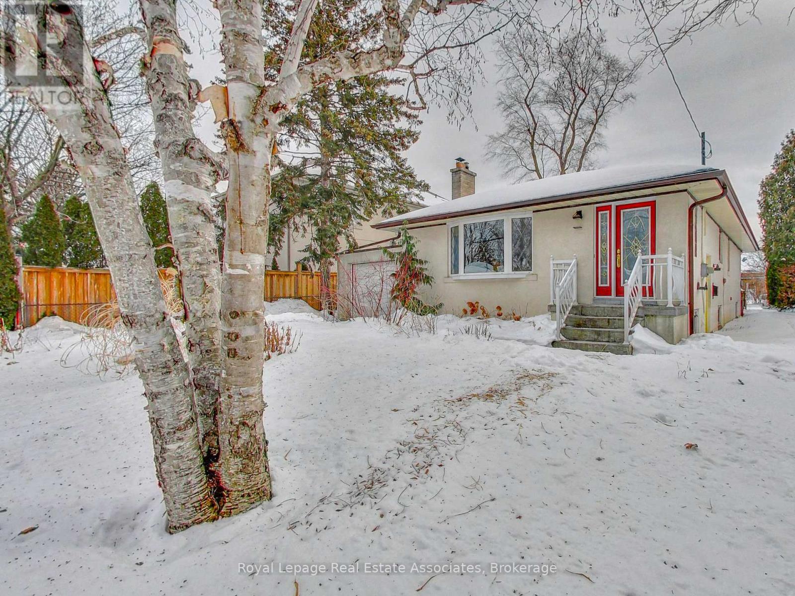 9 BEAVERBROOK AVENUE - 2