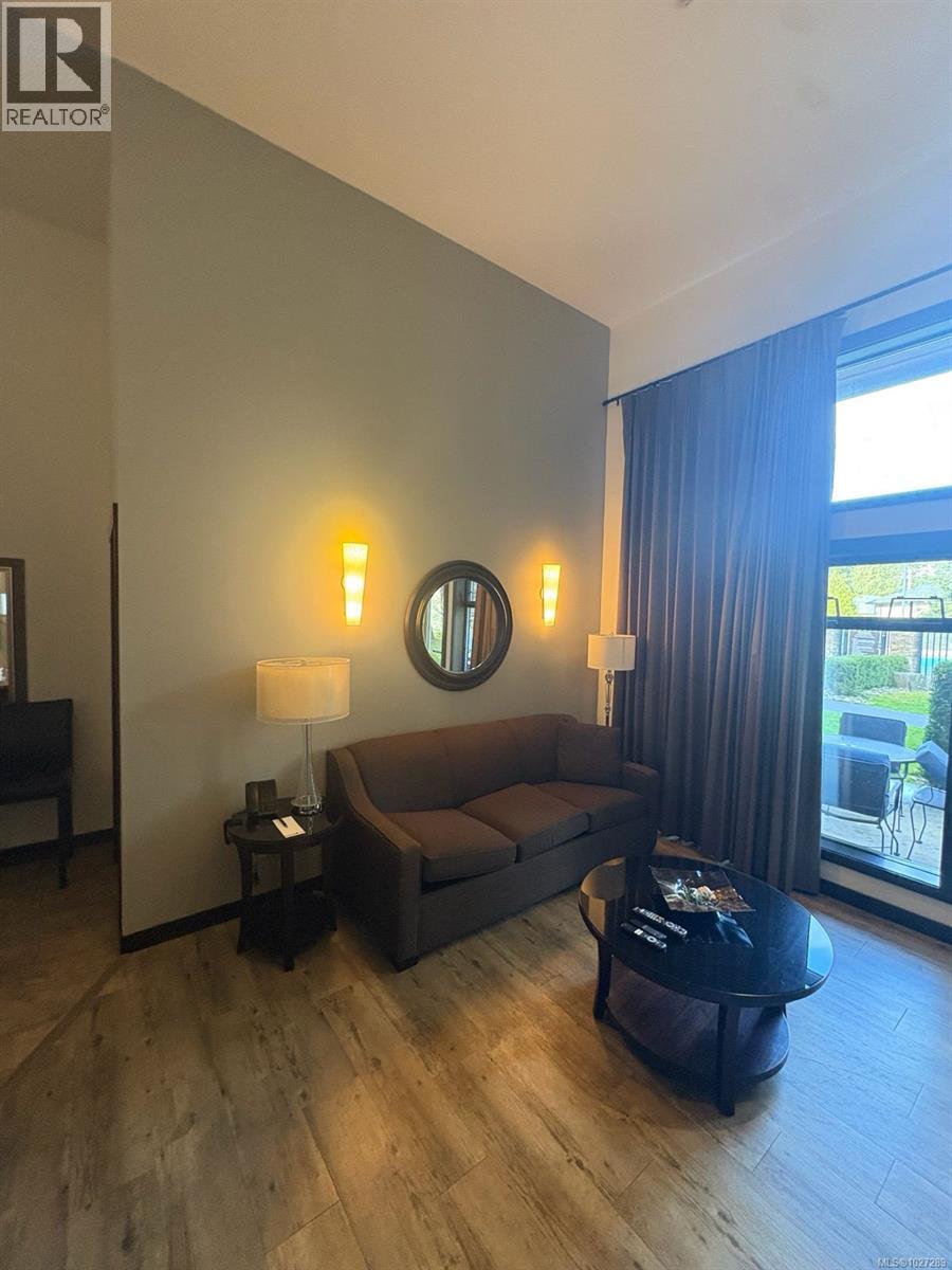 111 1175 Resort Dr, Parksville