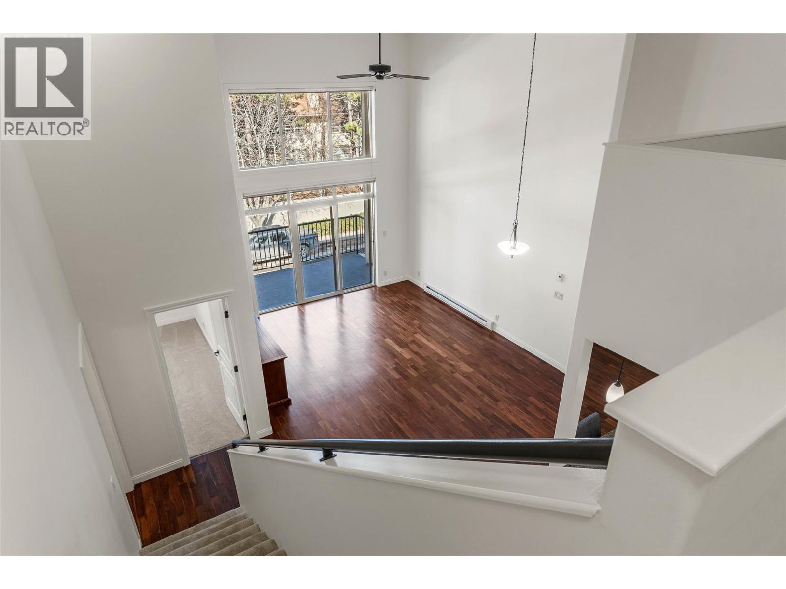 1390 HILLSIDE Drive Unit# 305, Kamloops