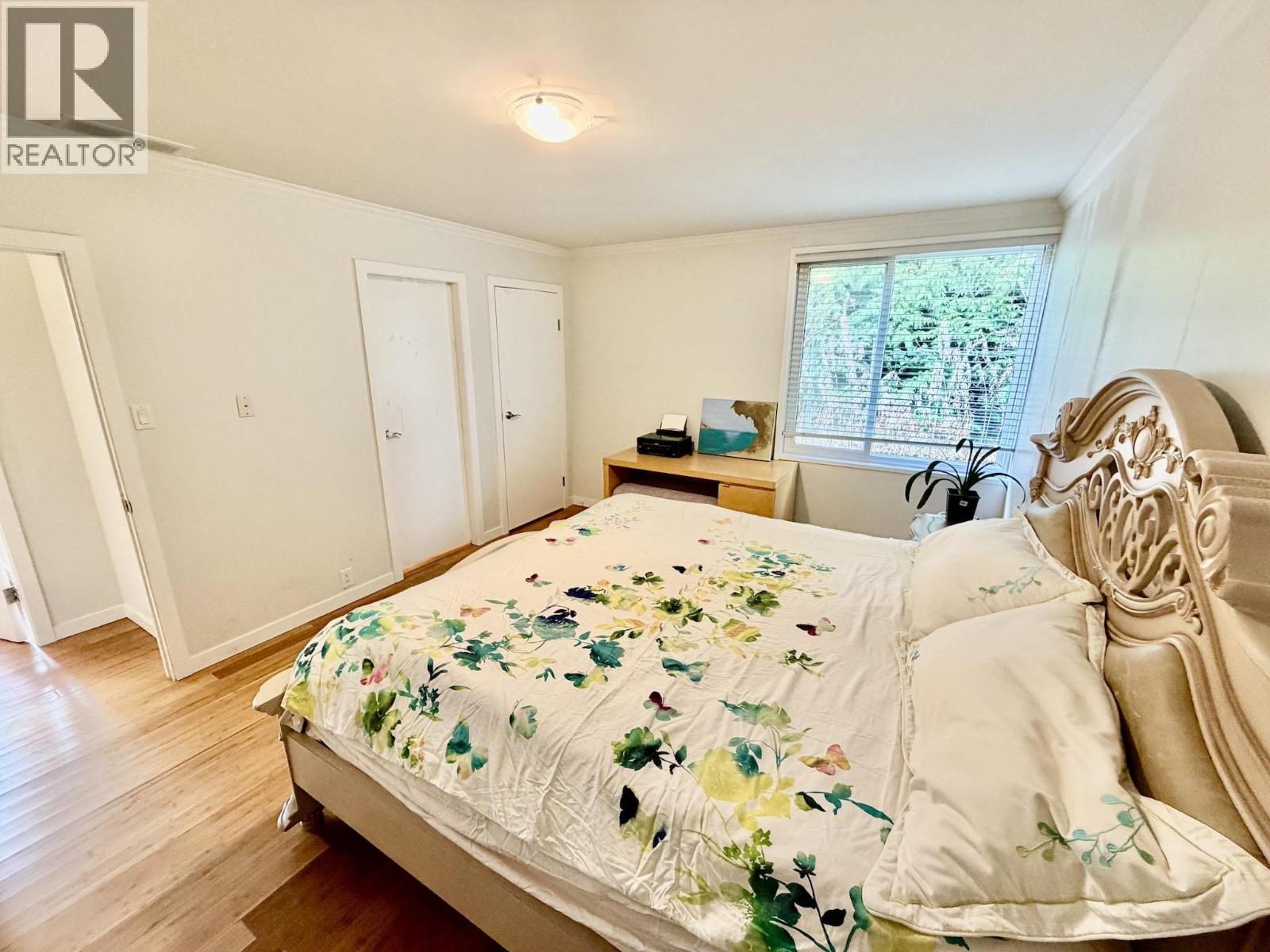 1876 BEAULYNN PLACE, North Vancouver