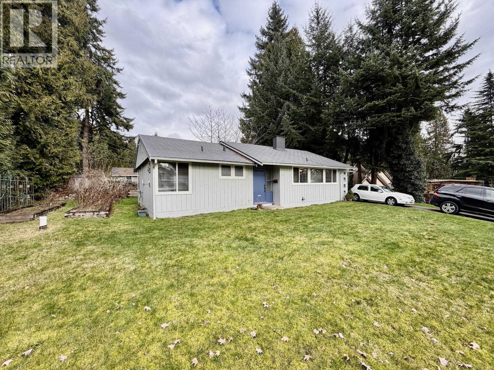 1876 BEAULYNN PLACE - Main photo, North Vancouver, British Columbia