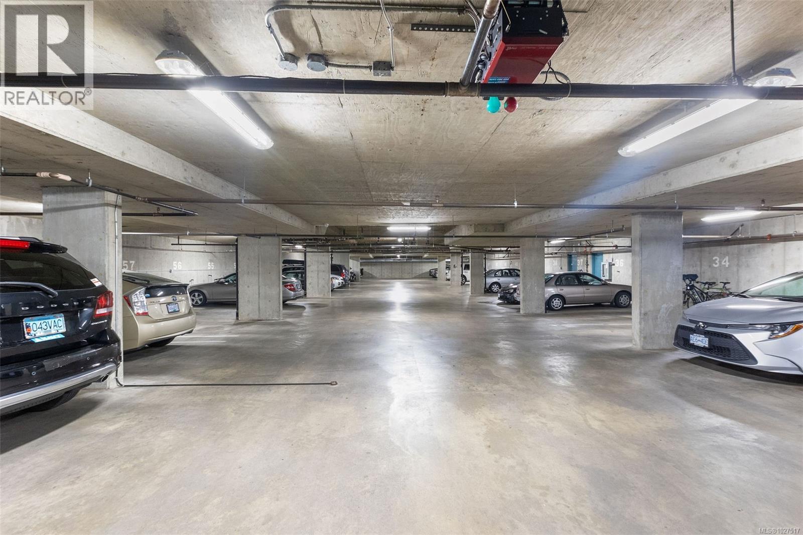 305 1100 Union Road, Saanich