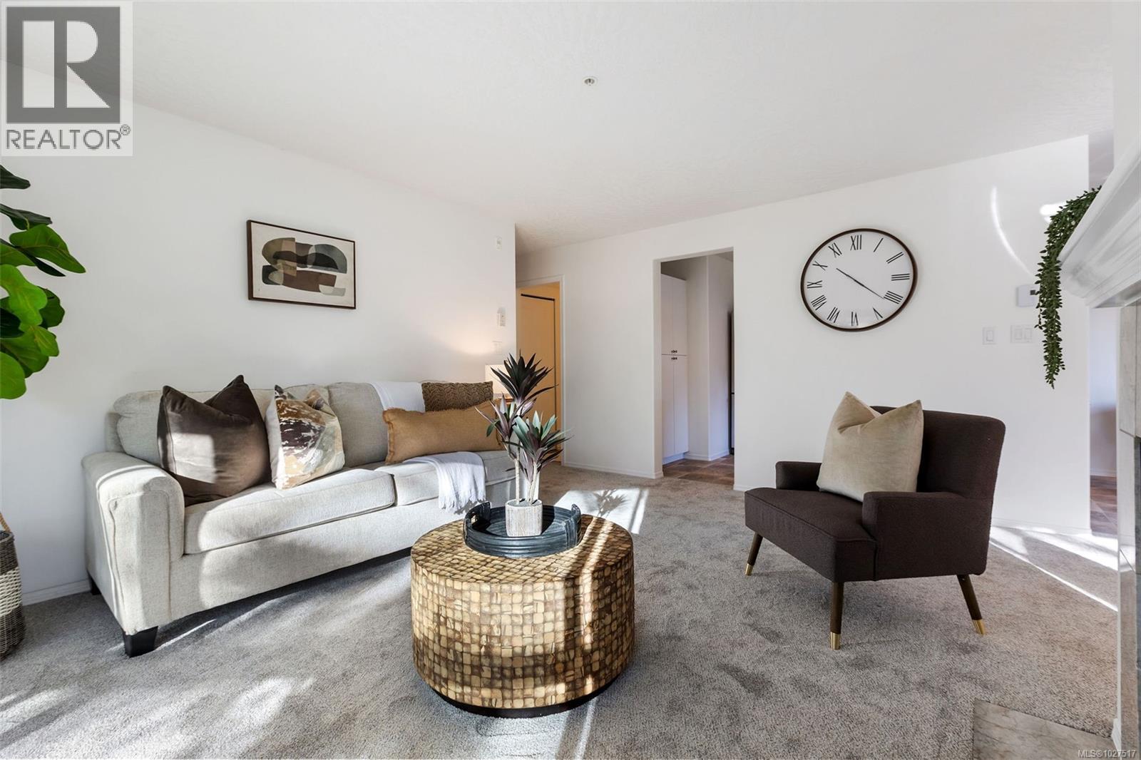 305 1100 Union Road, Saanich