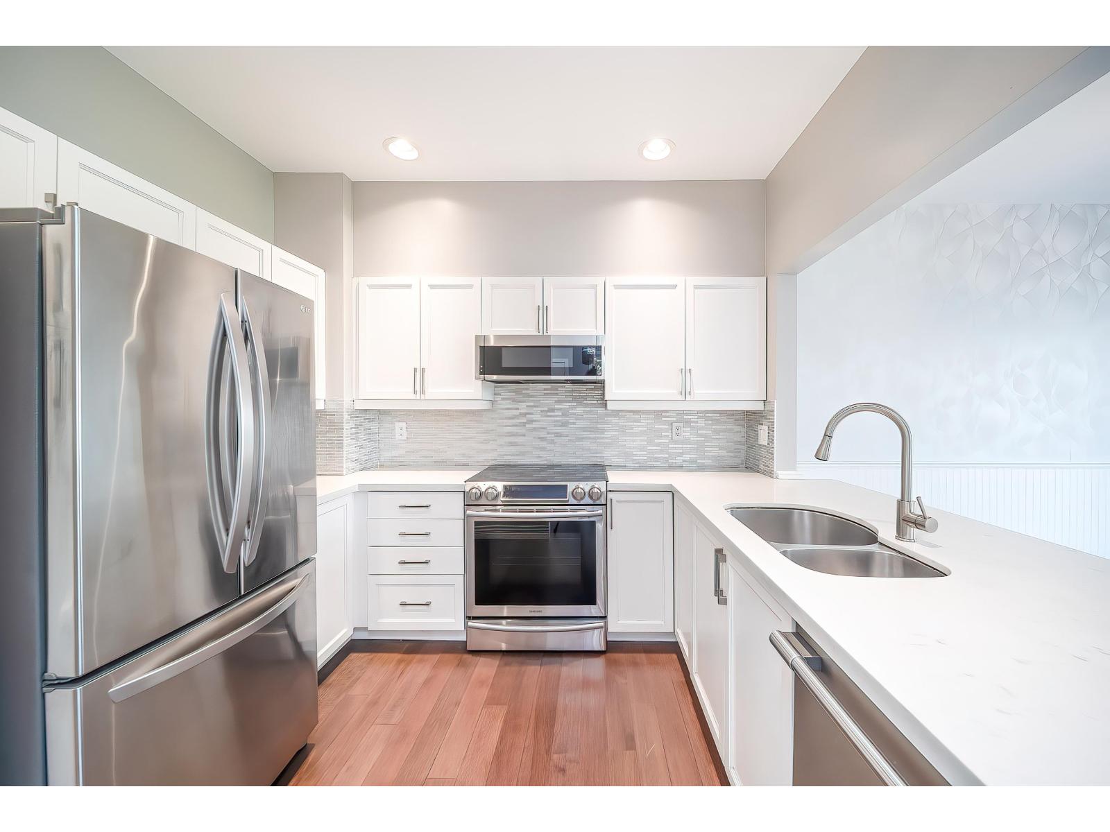 24 8568 209 STREET - Photo 4 of 7, Langley, British Columbia