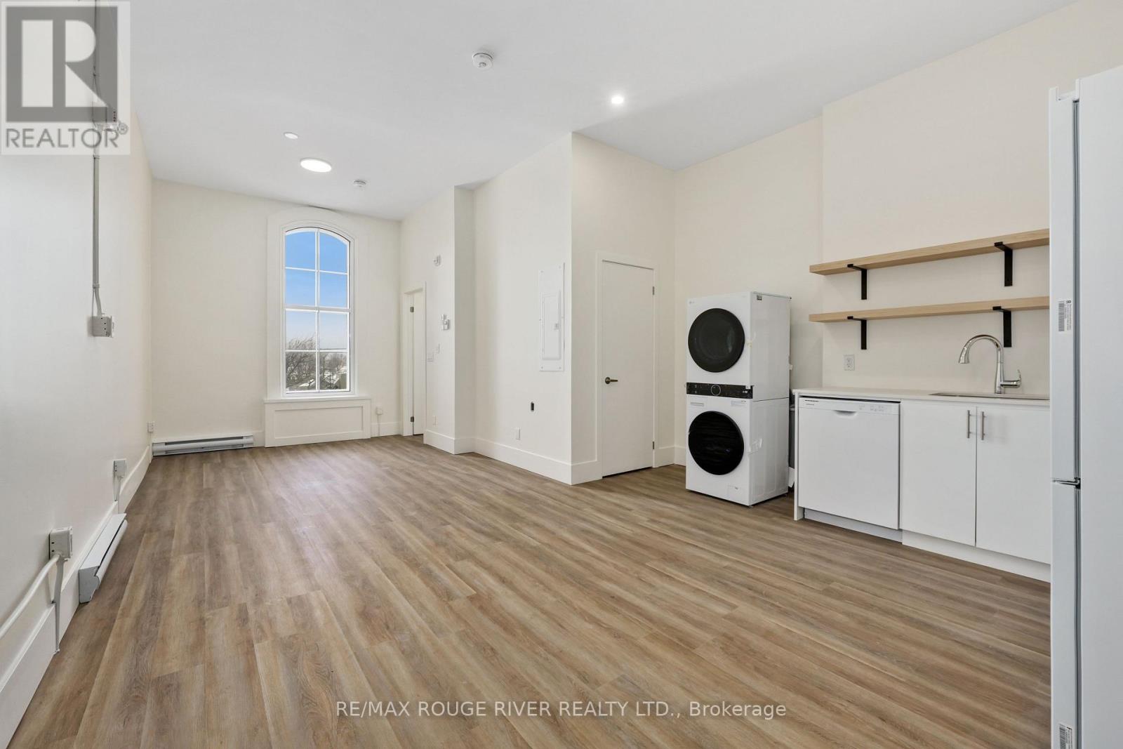 204 - 29A KING STREET