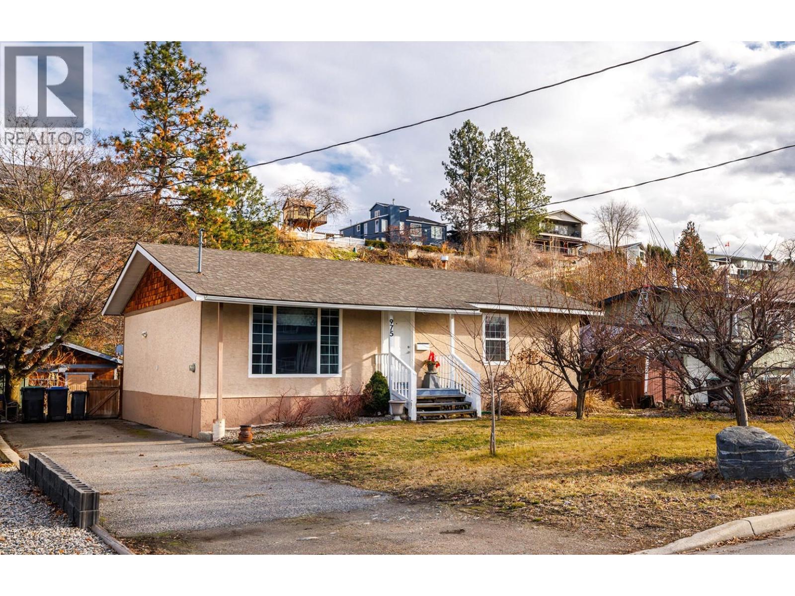  975 Neptune Road, Kelowna