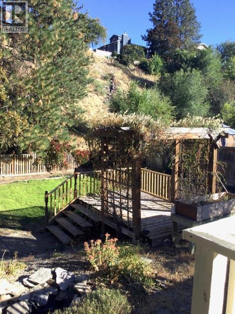  975 Neptune Road, Kelowna