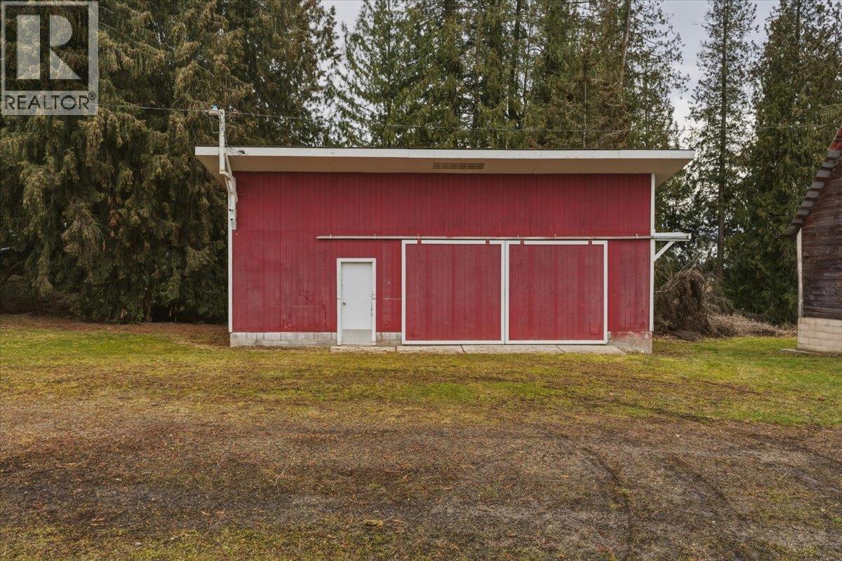 1121 Mountain View Road - 56