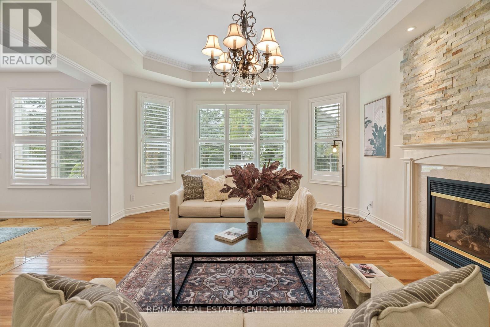 645 CRANLEIGH COURT - 17